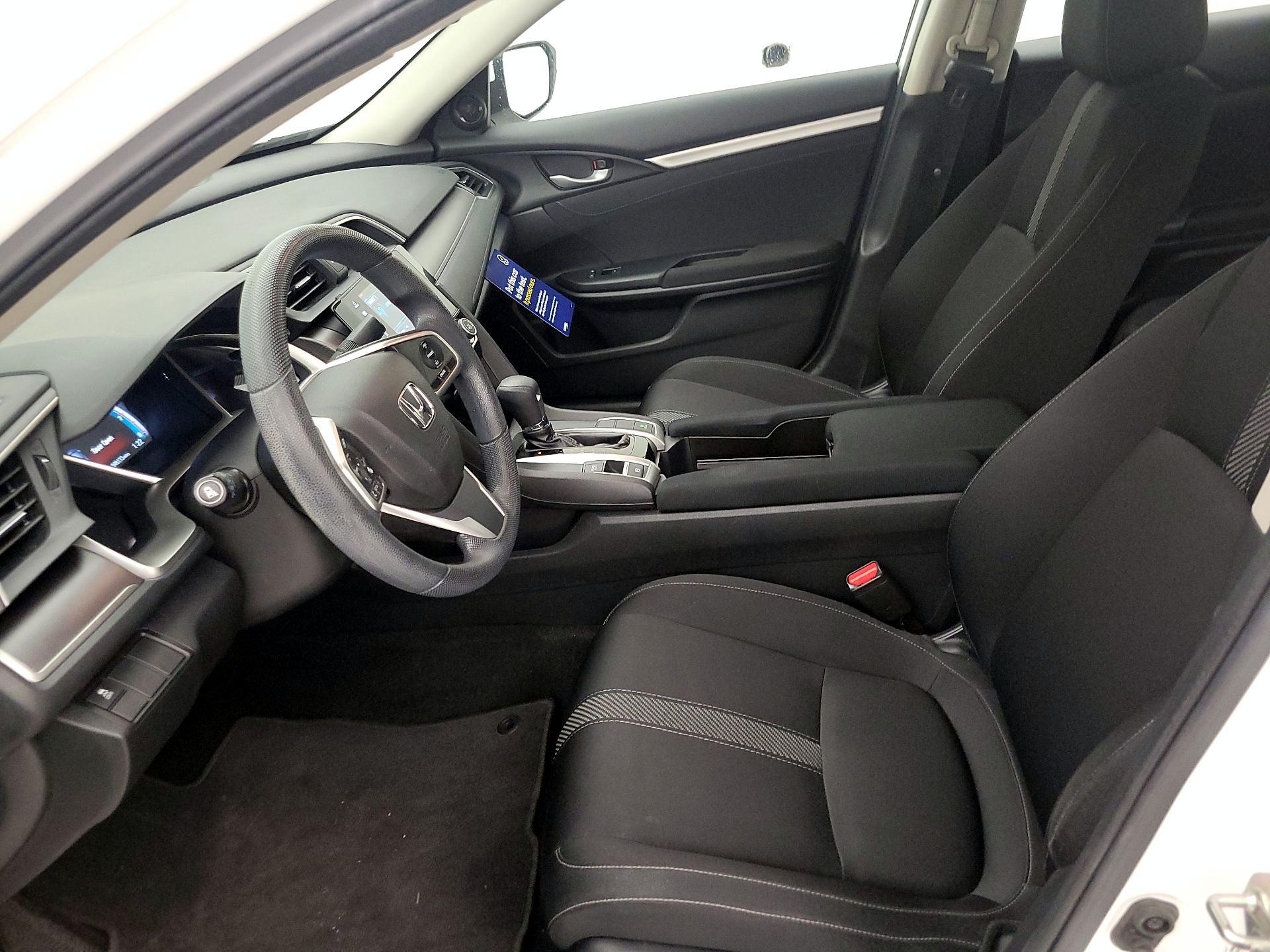 Thumbnail: 2016 Honda Civic - 11