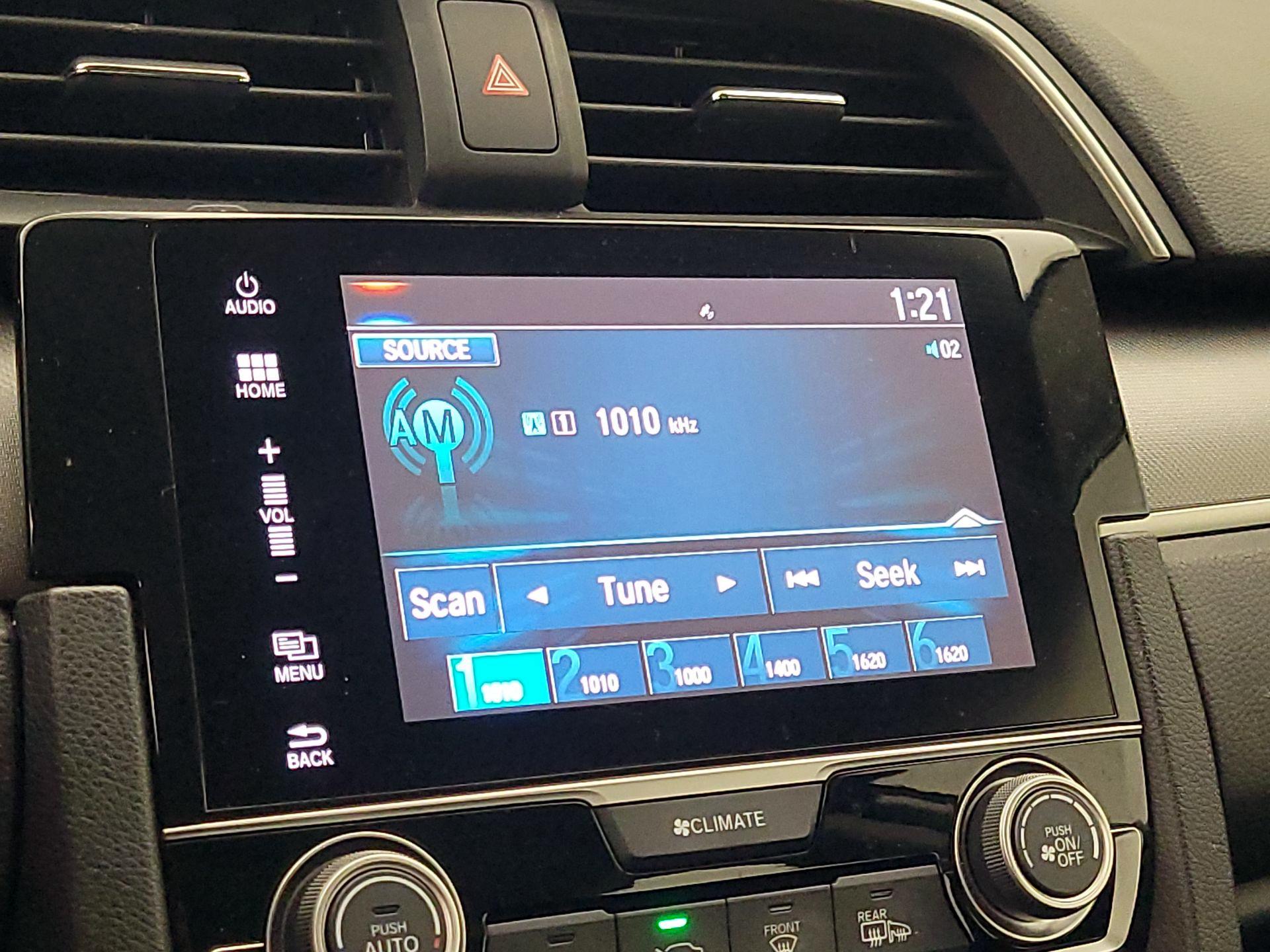 Thumbnail: 2016 Honda Civic - 15