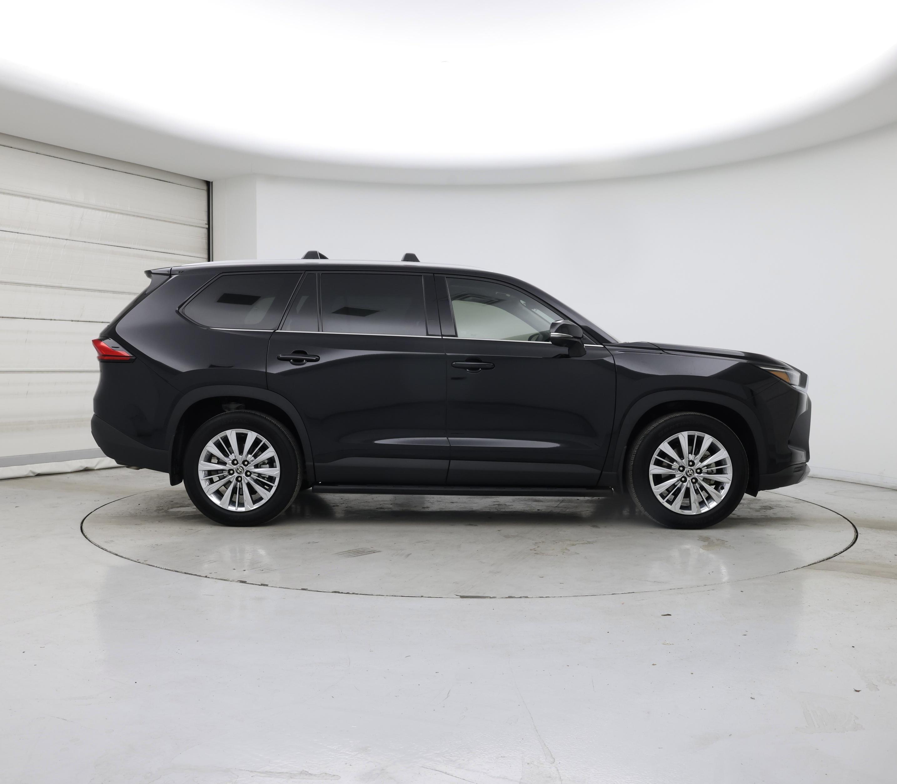 Thumbnail: 2024 Toyota Grand Highlander - 7