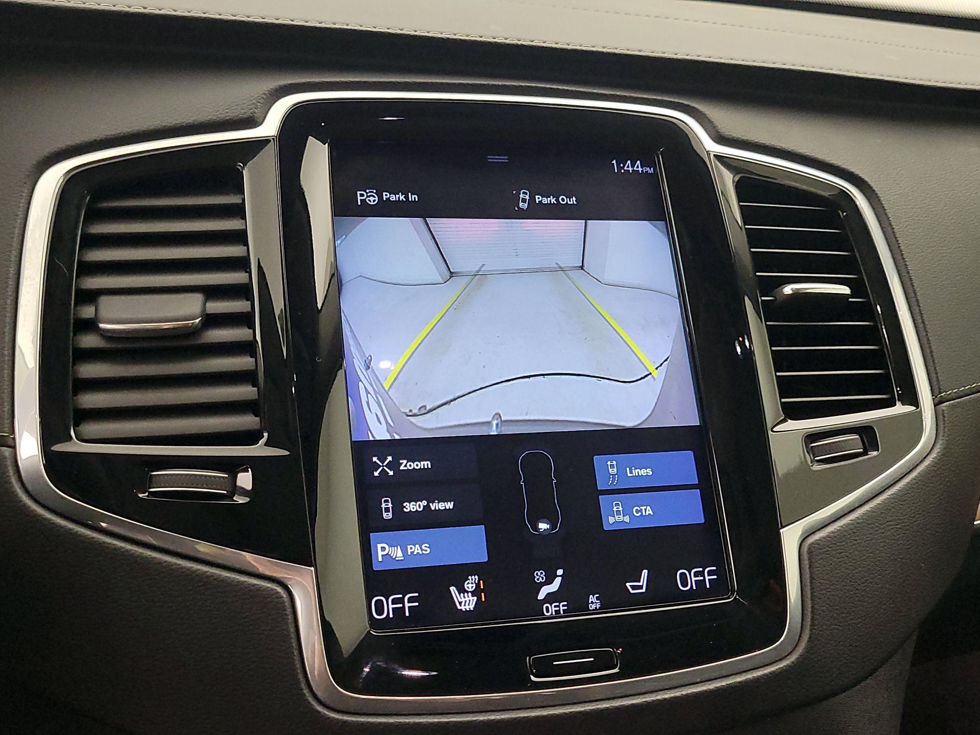 Thumbnail: 2019 Volvo XC90 - 15