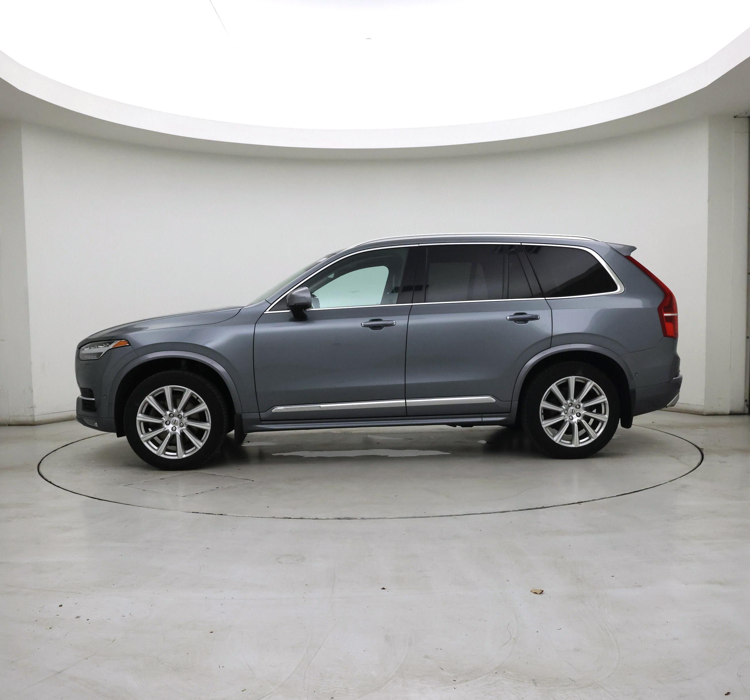 Thumbnail: 2019 Volvo XC90 - 3