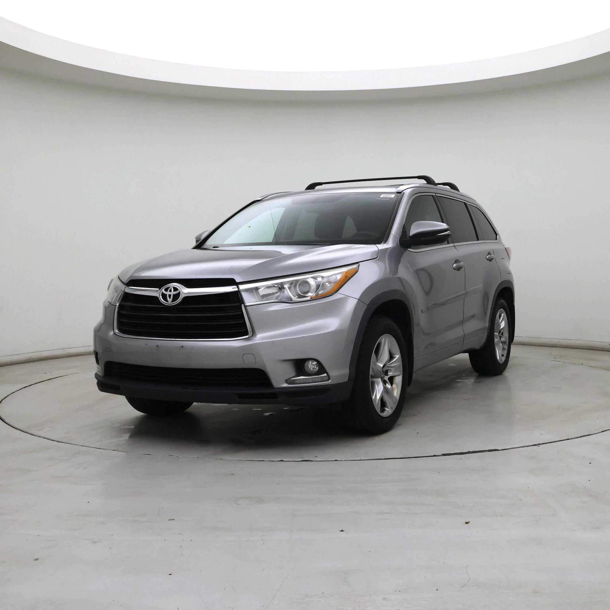 Thumbnail: 2016 Toyota Highlander - 4
