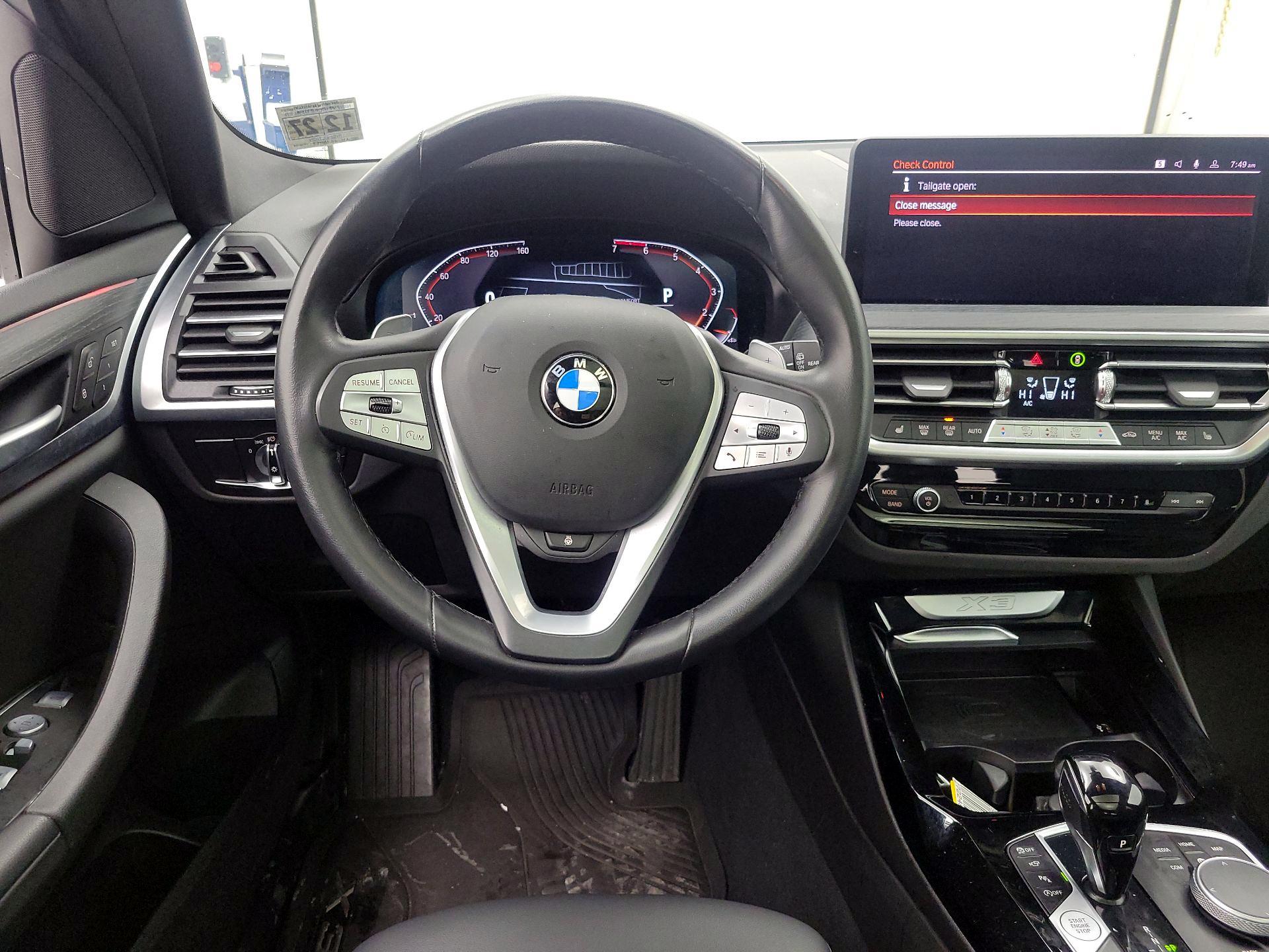 Thumbnail: 2023 BMW X3 - 10