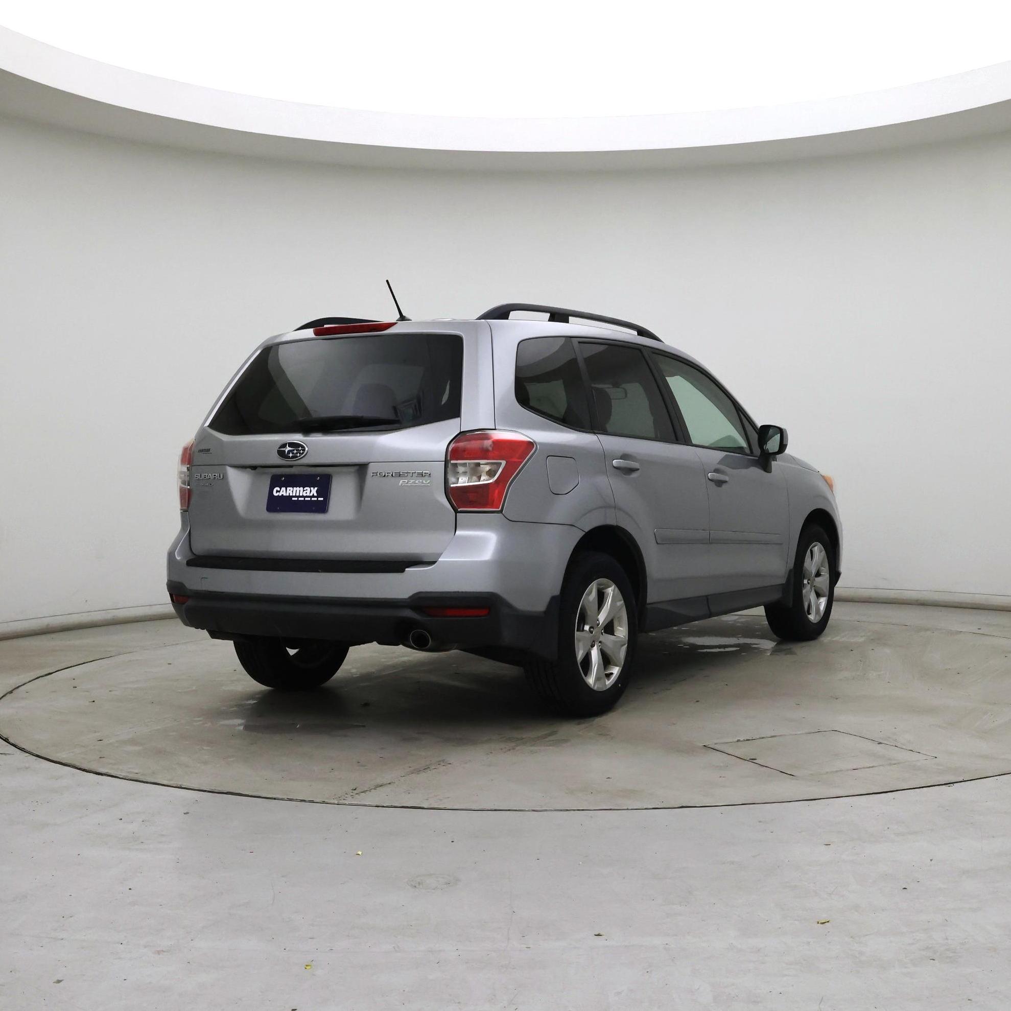 Thumbnail: 2015 Subaru Forester - 8