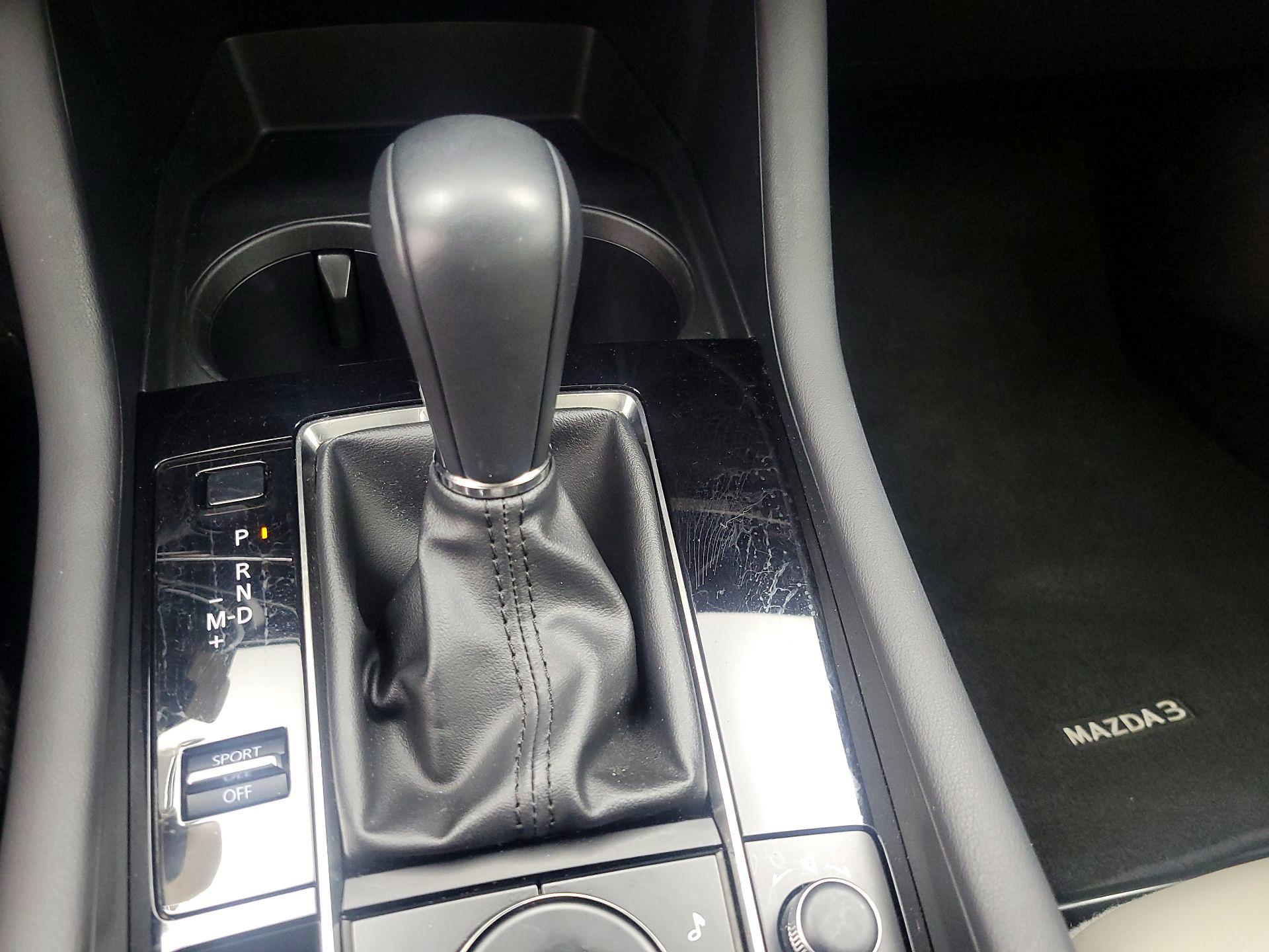 Thumbnail: 2023 Mazda Mazda3 - 17