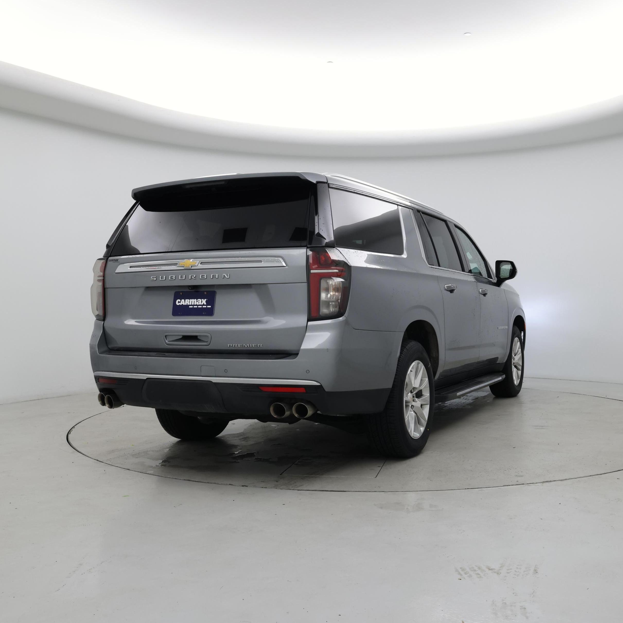 Thumbnail: 2023 Chevrolet Suburban - 8