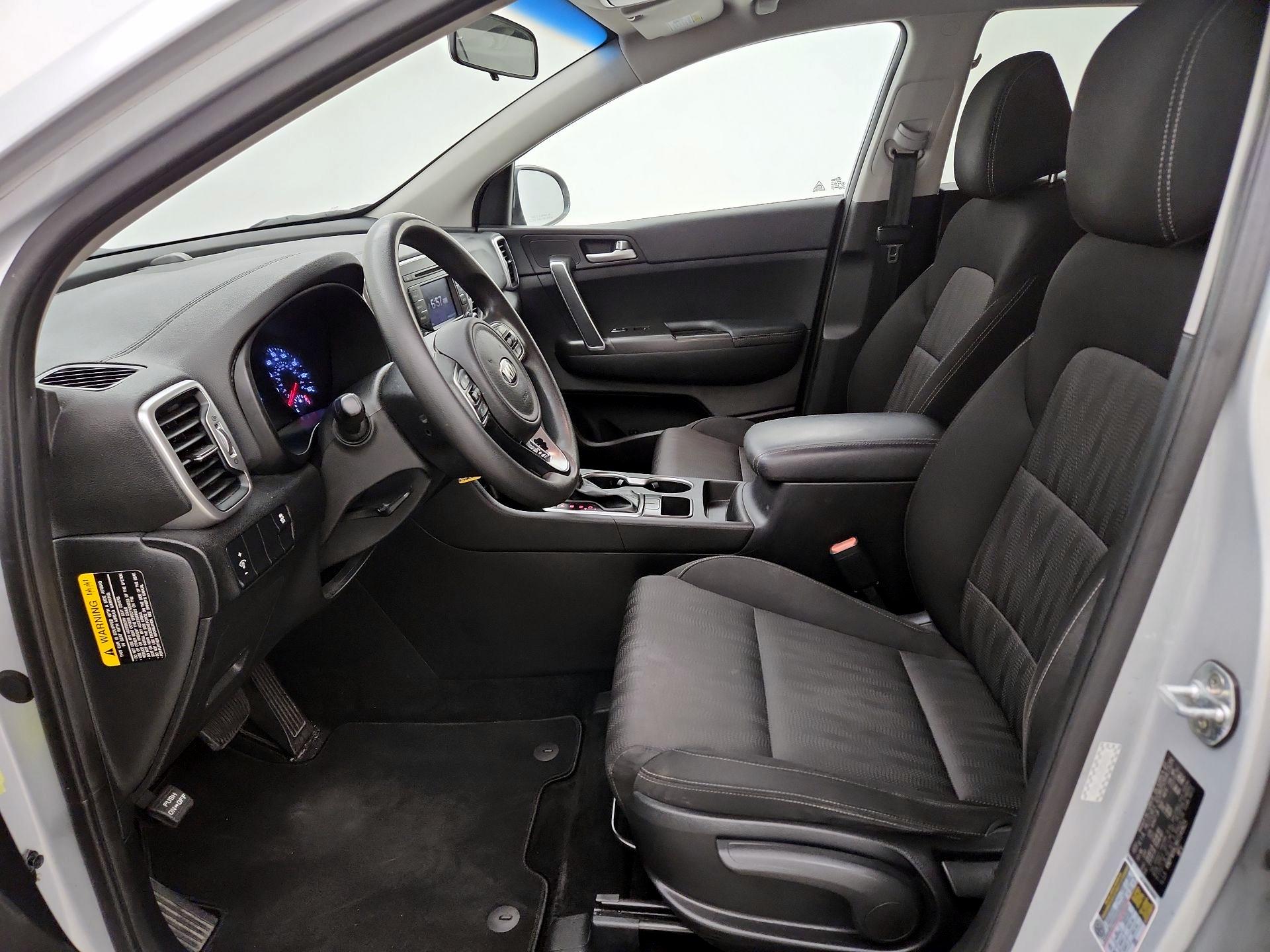 Thumbnail: 2017 Kia Sportage - 11