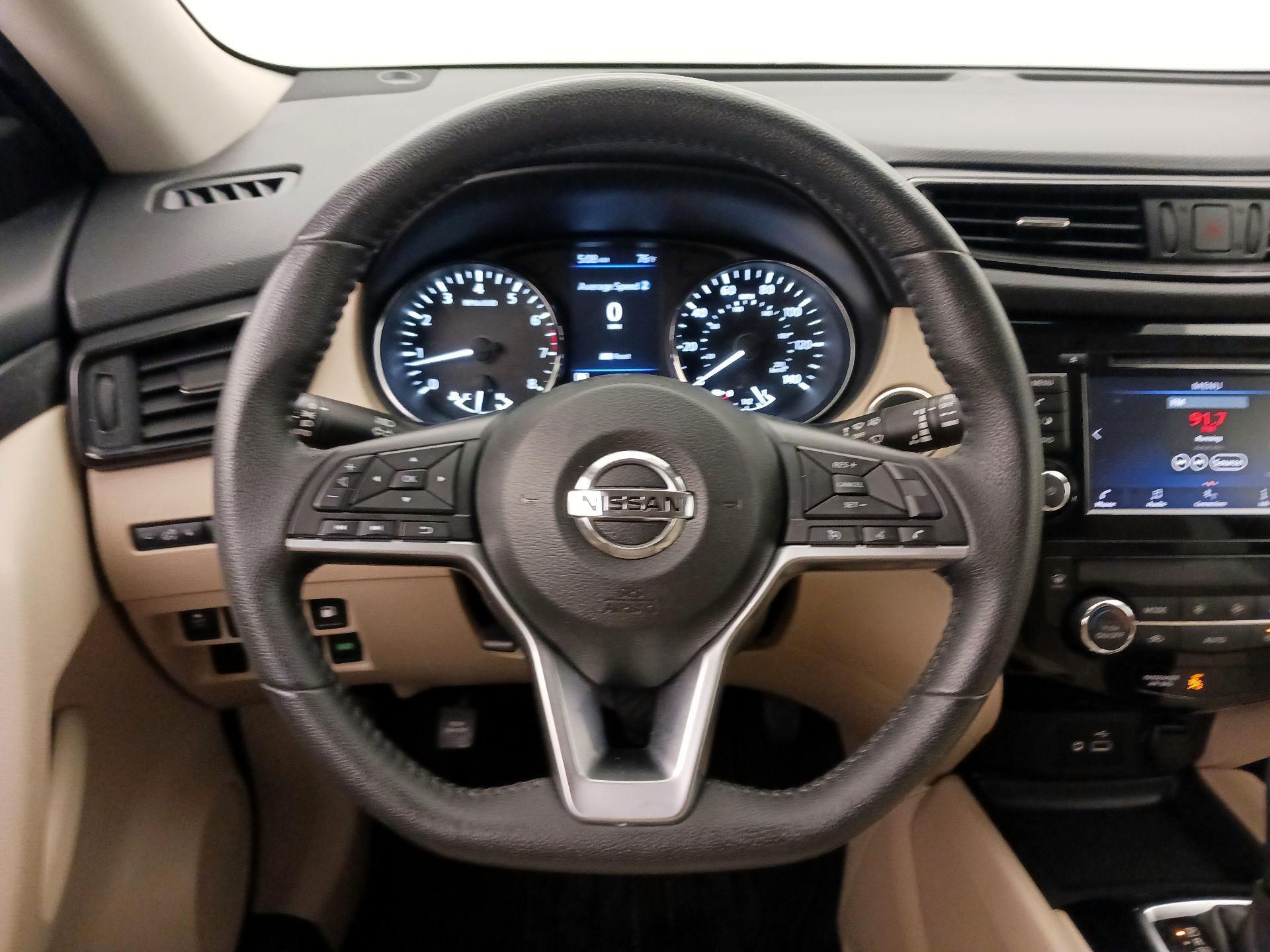 Thumbnail: 2020 Nissan Rogue - 10