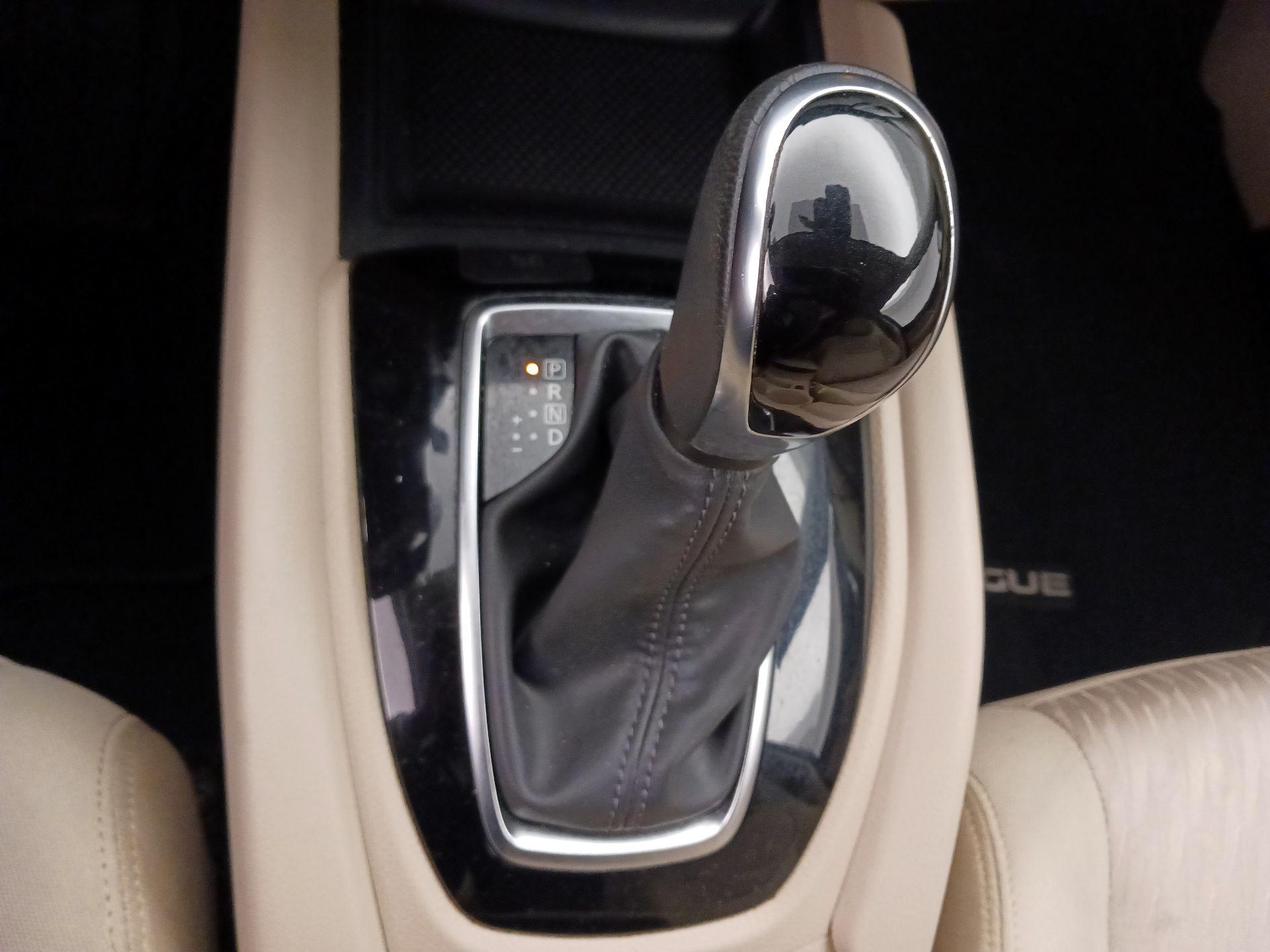 Thumbnail: 2020 Nissan Rogue - 17