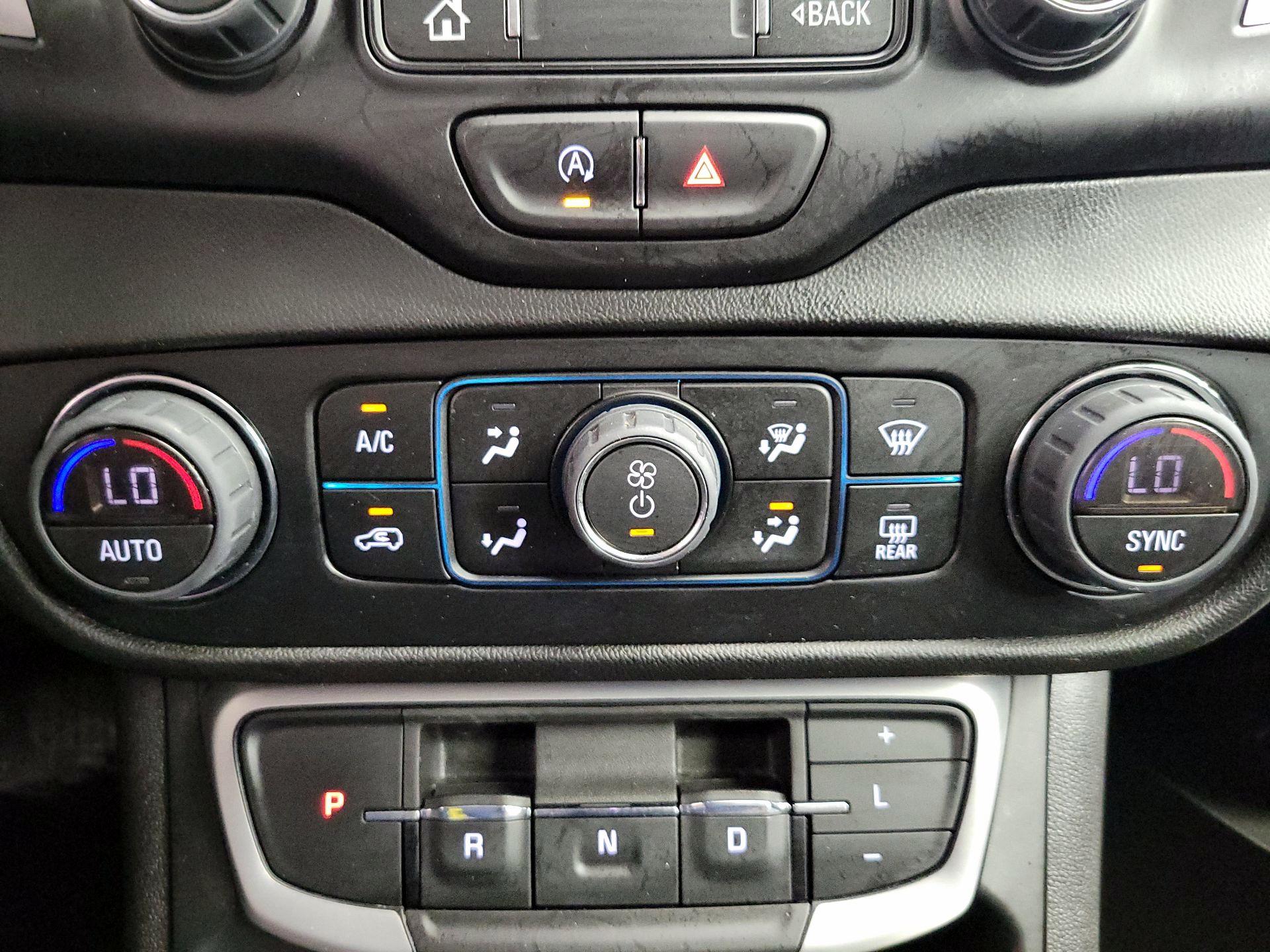 Thumbnail: 2023 GMC Terrain - 16