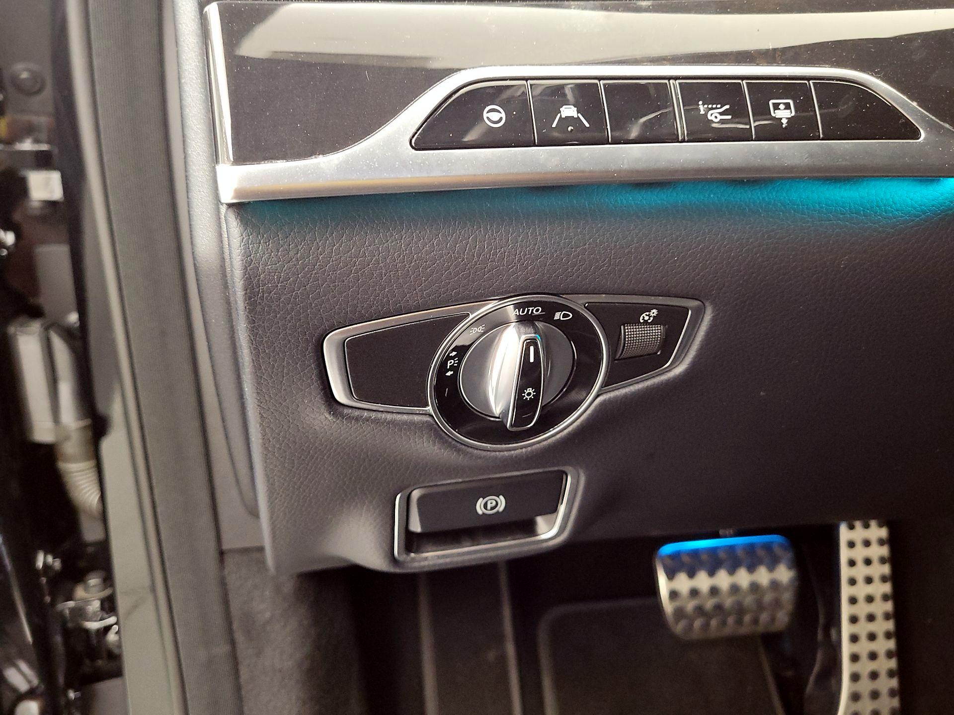 Thumbnail: 2019 Mercedes-Benz S-Class - 13