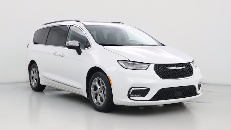 2023 Chrysler Pacifica Limited Hero Image