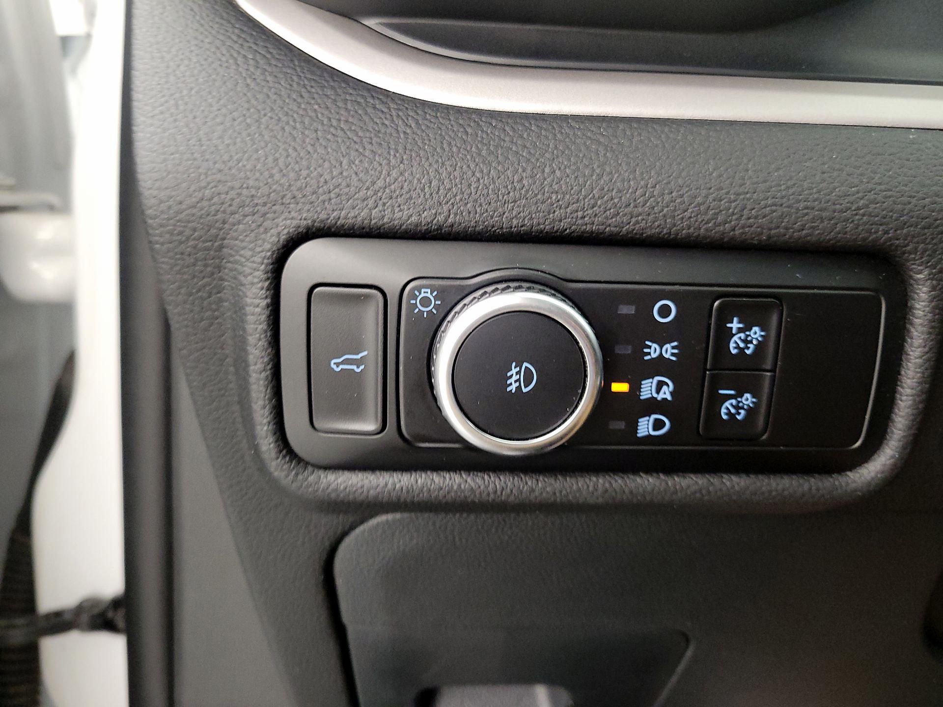 Thumbnail: 2023 Ford Explorer - 13