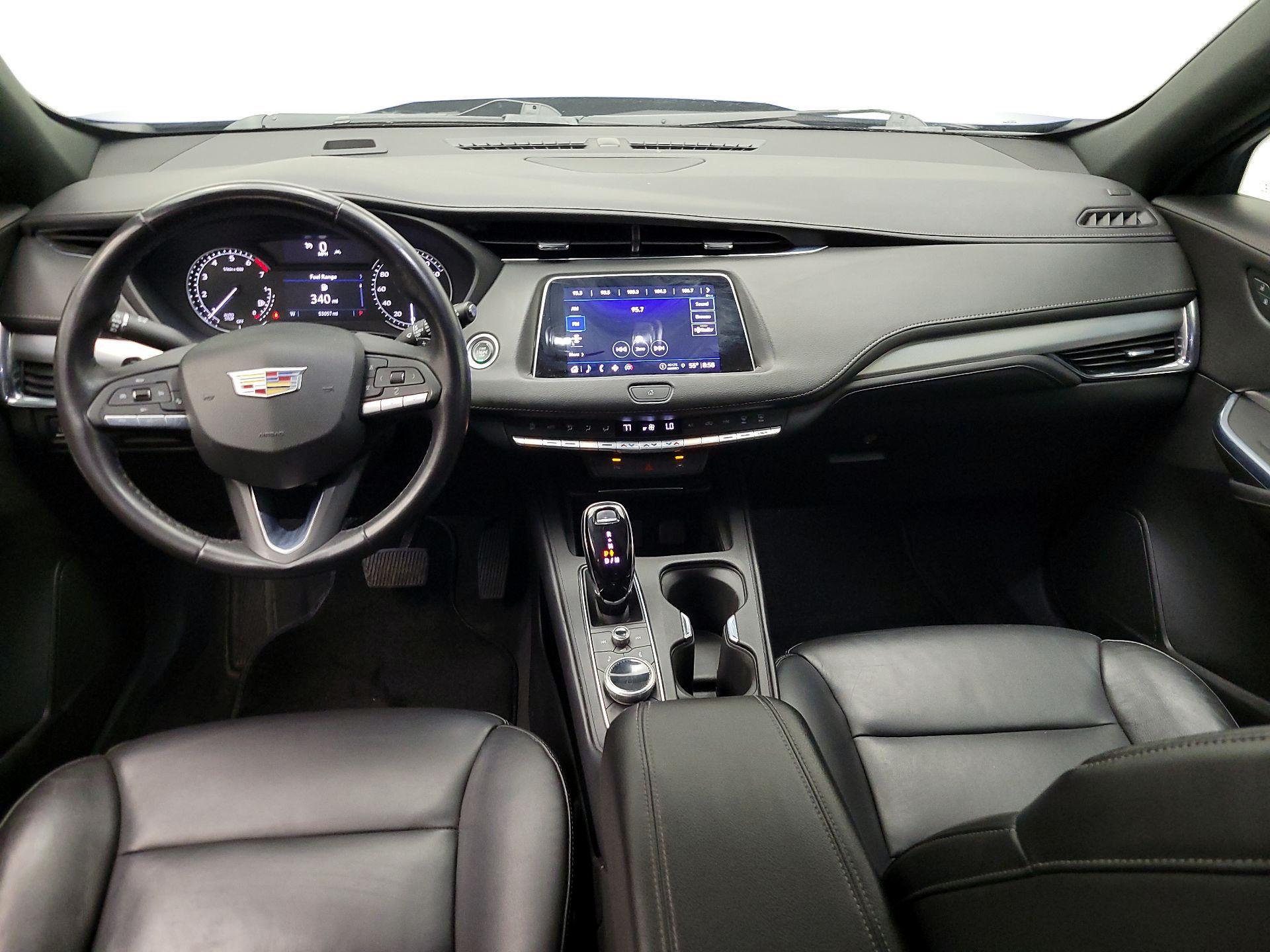 Thumbnail: 2023 Cadillac XT4 - 9
