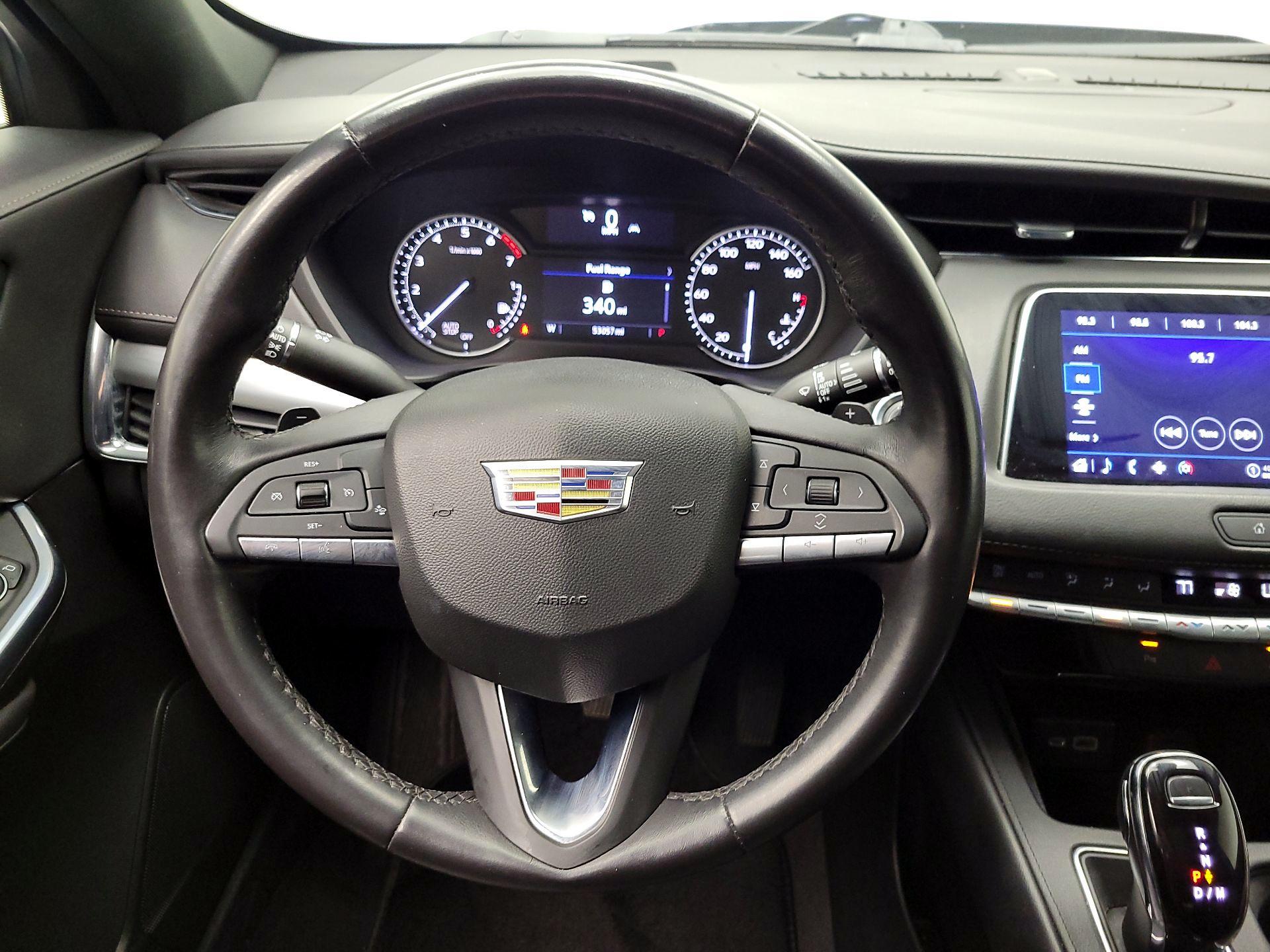 Thumbnail: 2023 Cadillac XT4 - 10