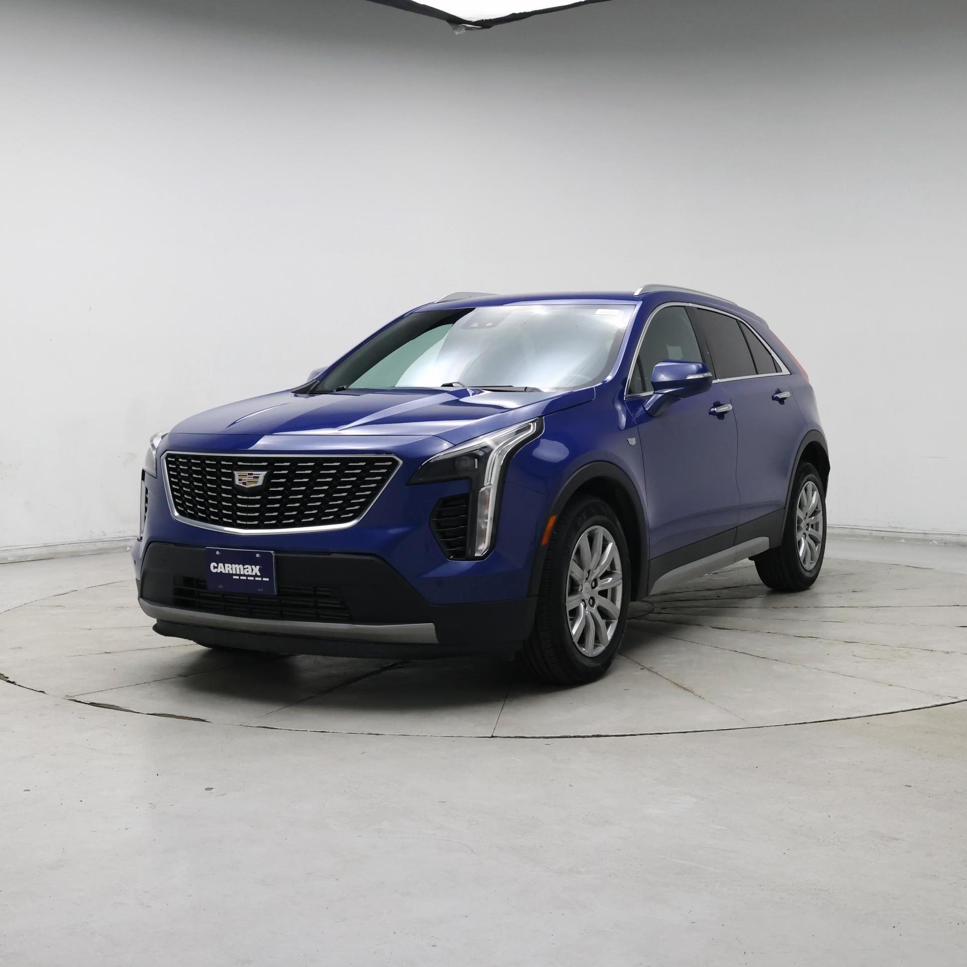 Thumbnail: 2023 Cadillac XT4 - 4