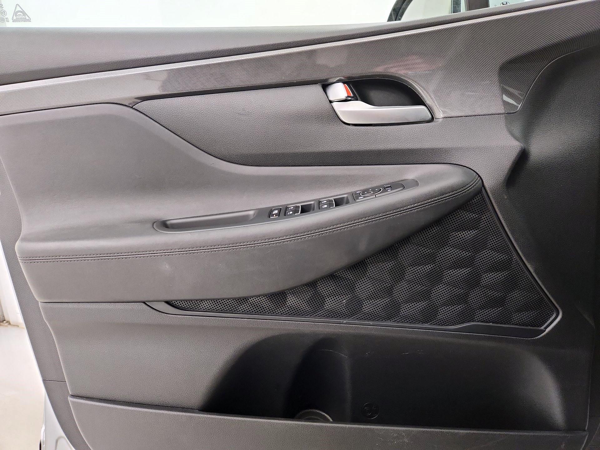 Thumbnail: 2023 Hyundai Santa Fe - 12