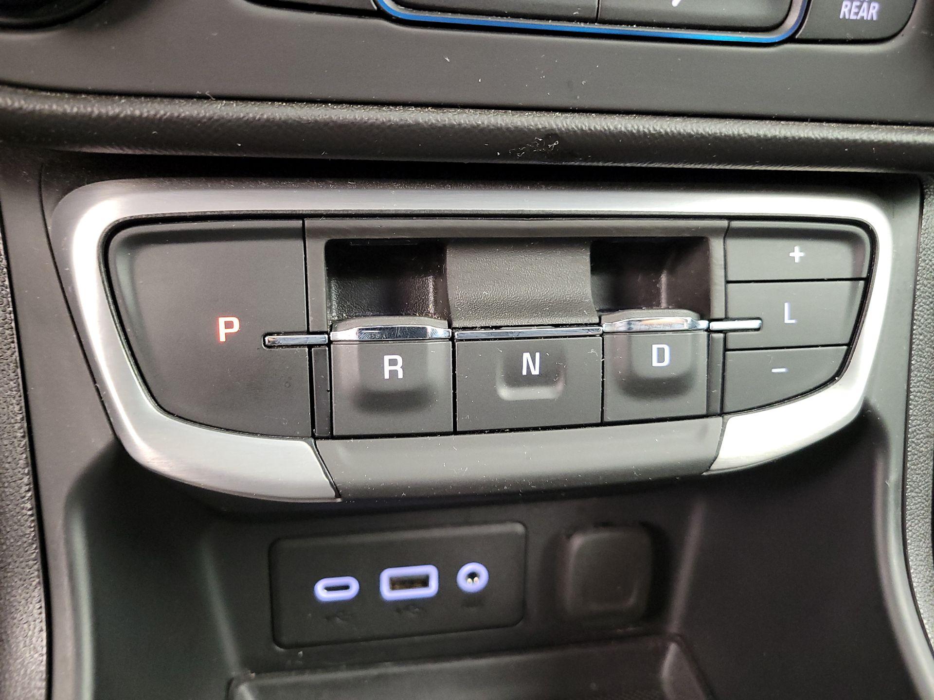 Thumbnail: 2024 GMC Terrain - 17