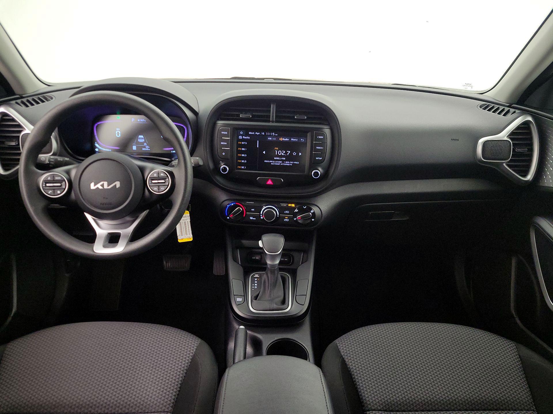 Thumbnail: 2023 Kia Soul - 9