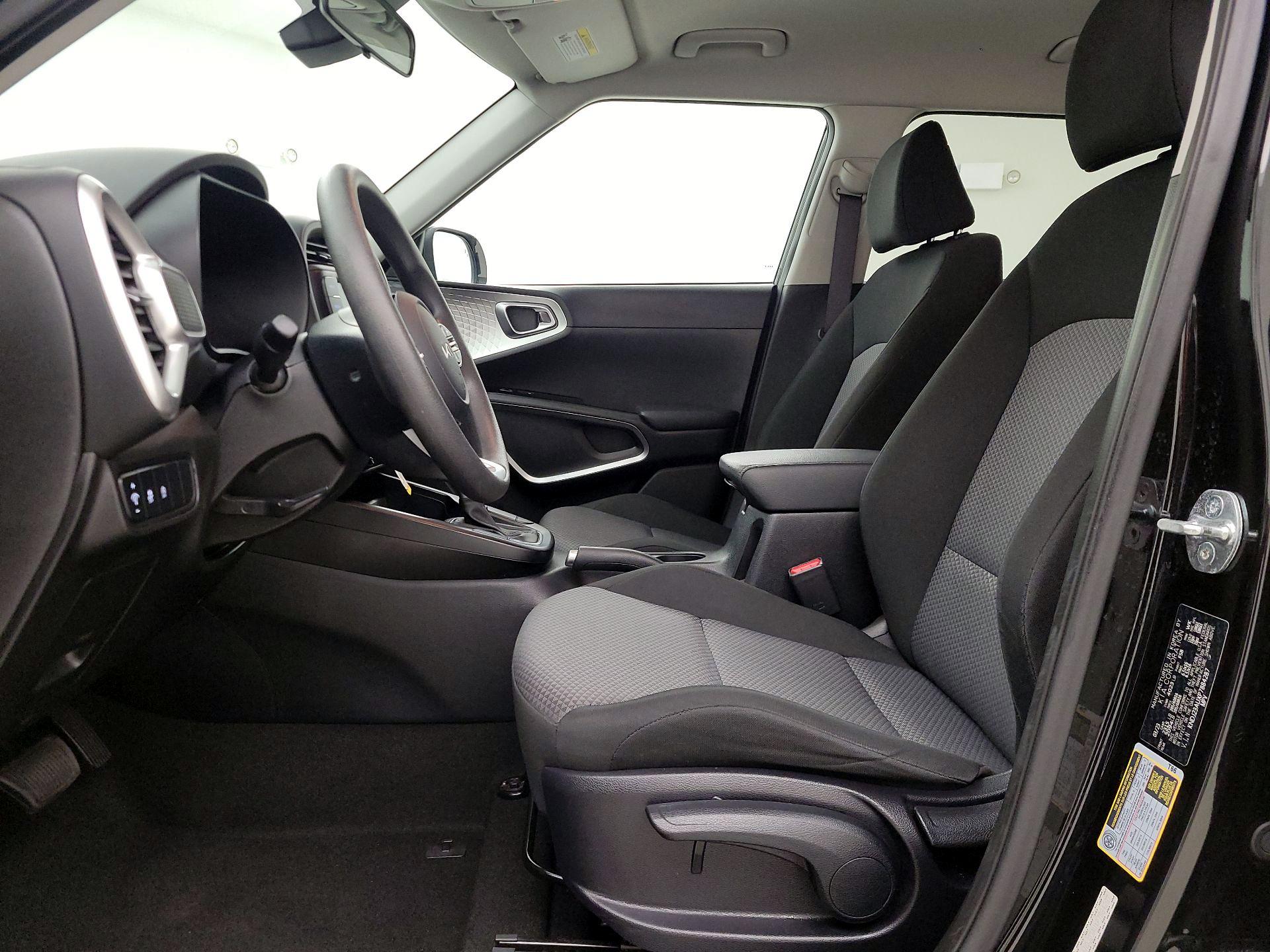 Thumbnail: 2023 Kia Soul - 11
