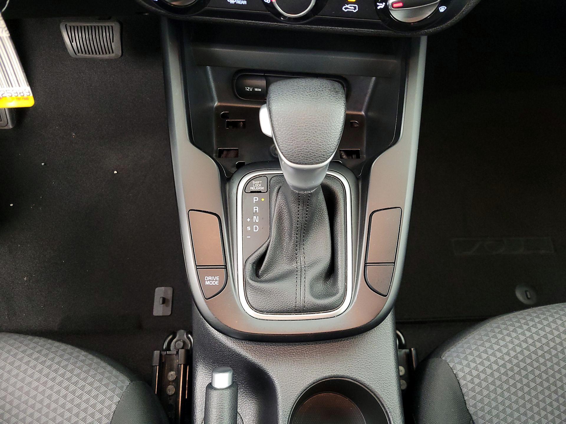 Thumbnail: 2023 Kia Soul - 17