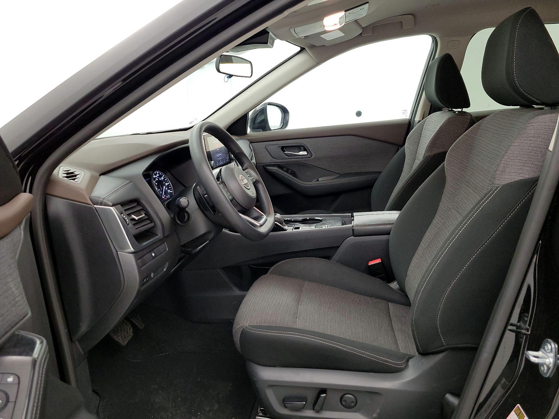 Thumbnail: 2023 Nissan Rogue - 11