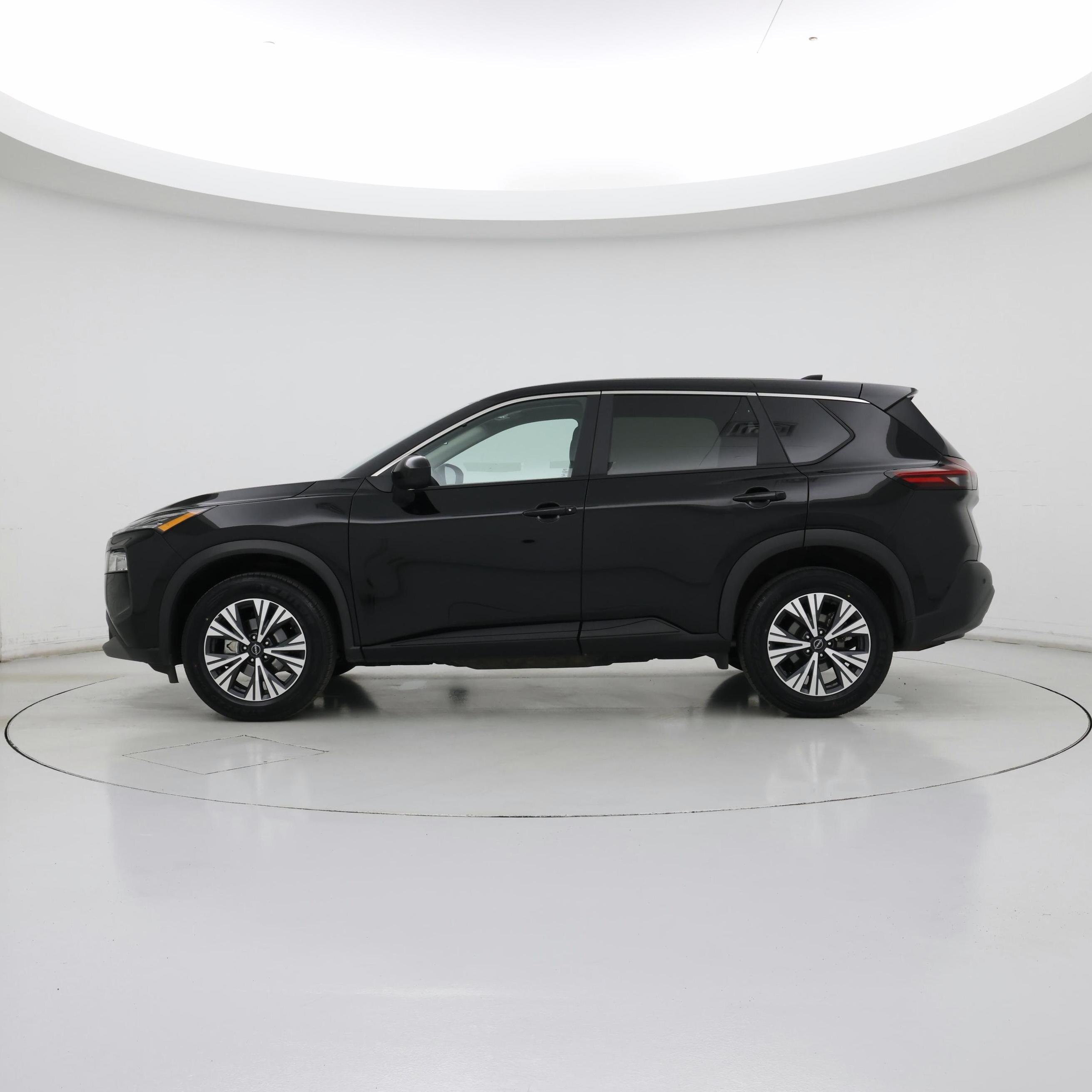 Thumbnail: 2023 Nissan Rogue - 3