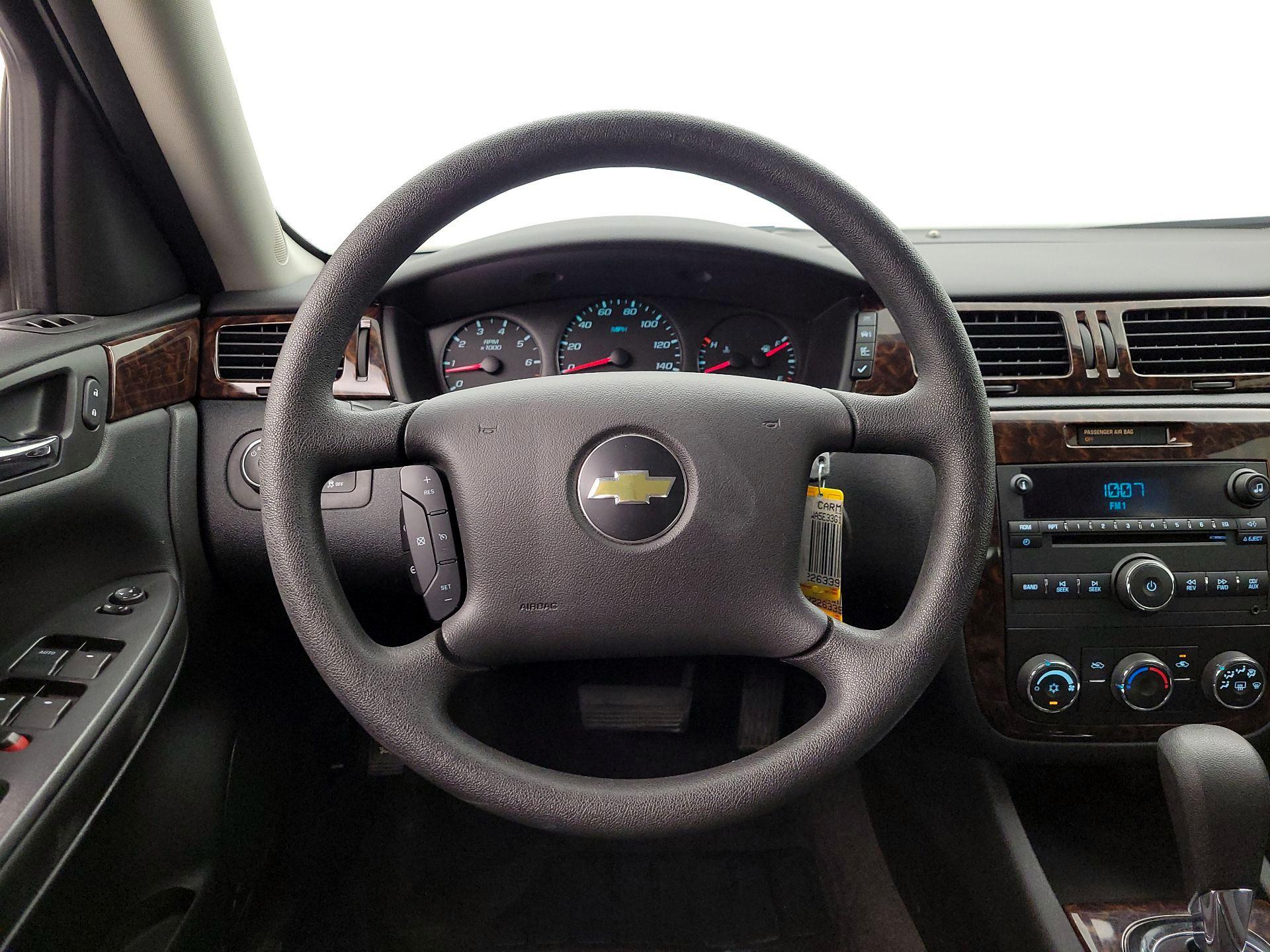 Thumbnail: 2016 Chevrolet Impala - 10