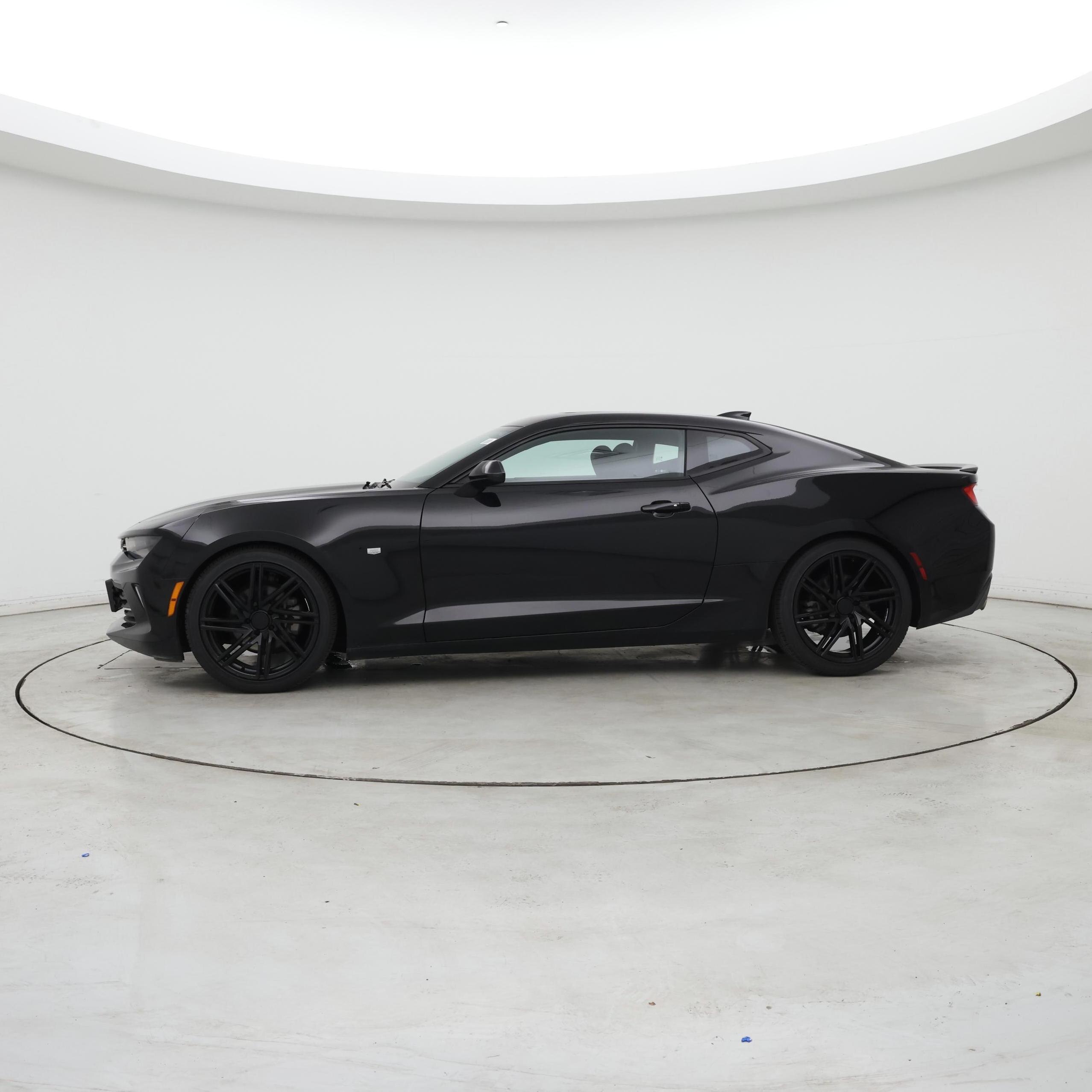 Thumbnail: 2017 Chevrolet Camaro - 3