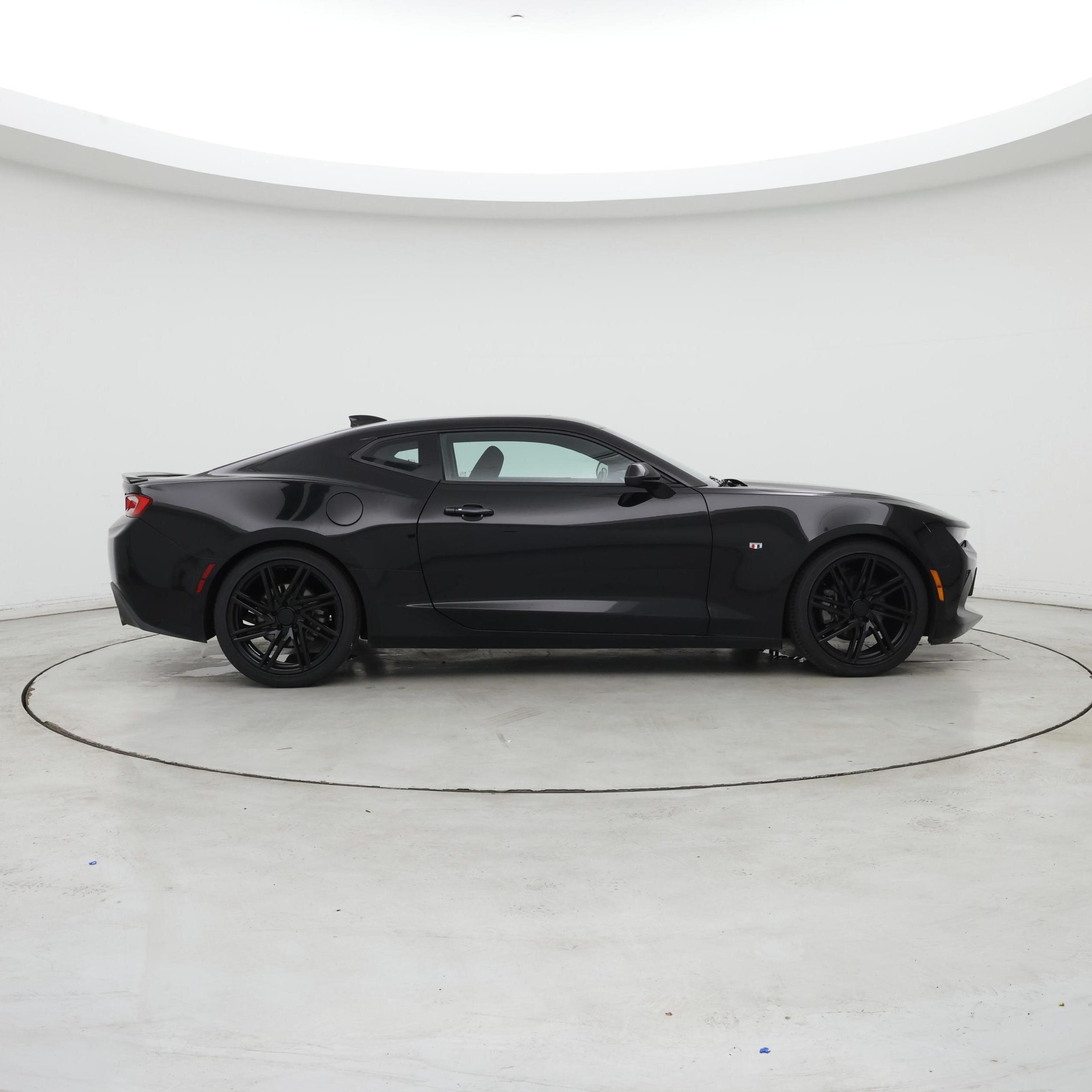 Thumbnail: 2017 Chevrolet Camaro - 7