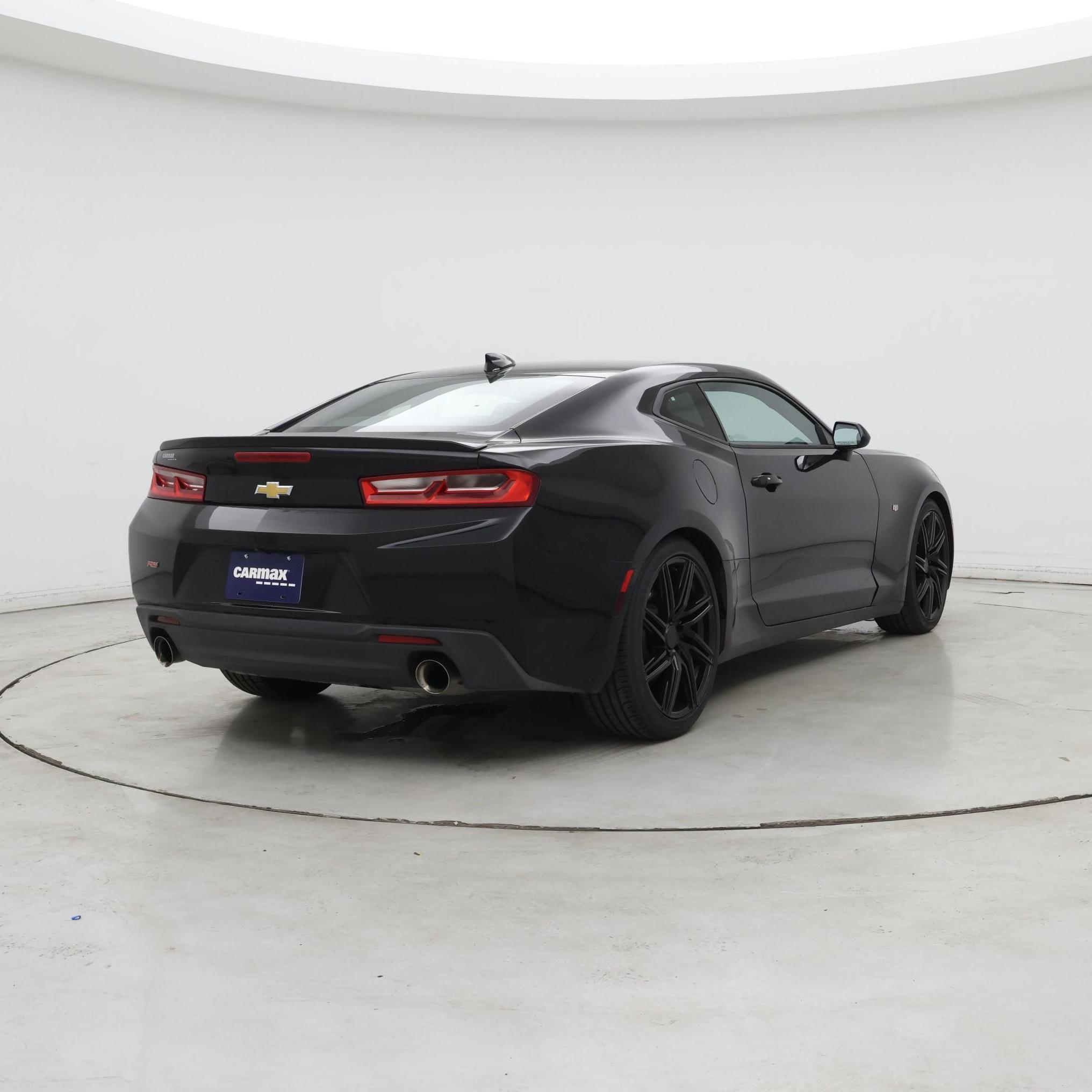 Thumbnail: 2017 Chevrolet Camaro - 8