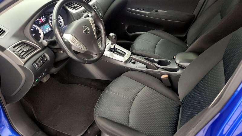 2015 Nissan Sentra SR 11