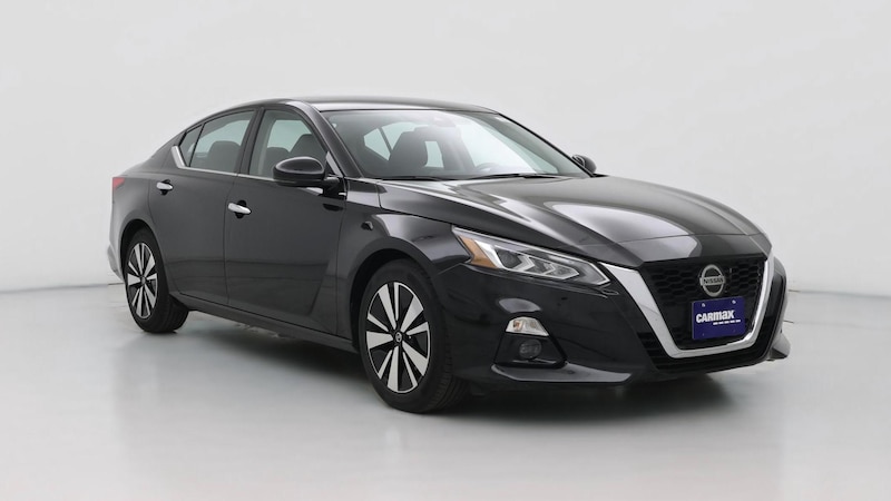 2019 Nissan Altima SV Hero Image