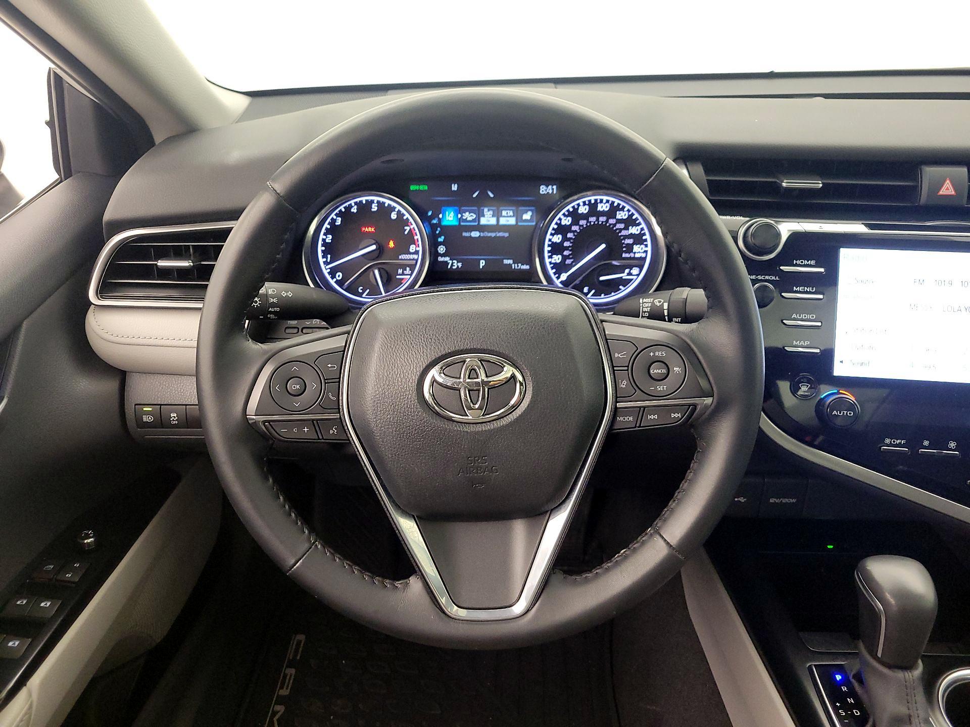 Thumbnail: 2020 Toyota Camry - 10