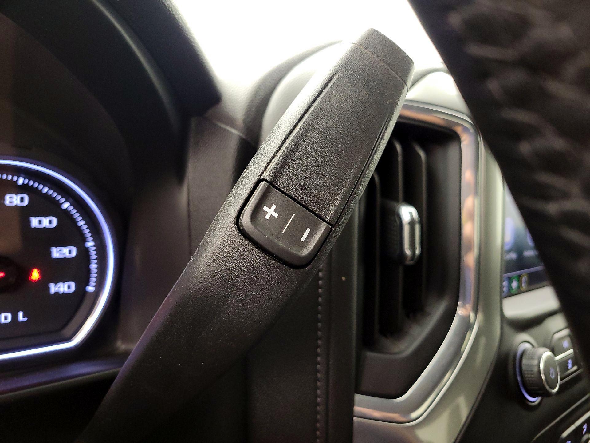 Thumbnail: 2020 Chevrolet Silverado 1500 - 17