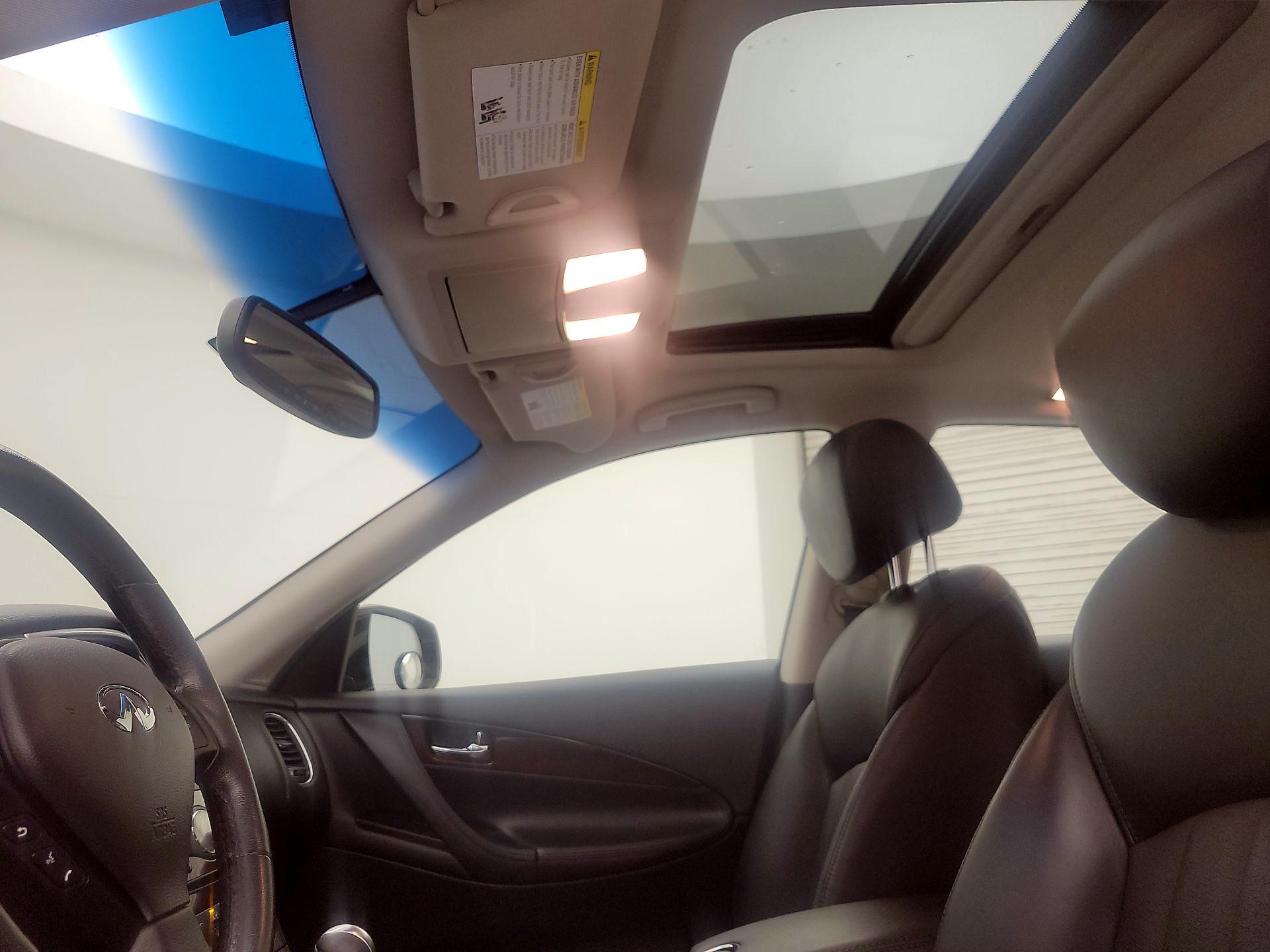 Thumbnail: 2016 INFINITI QX50 - 18