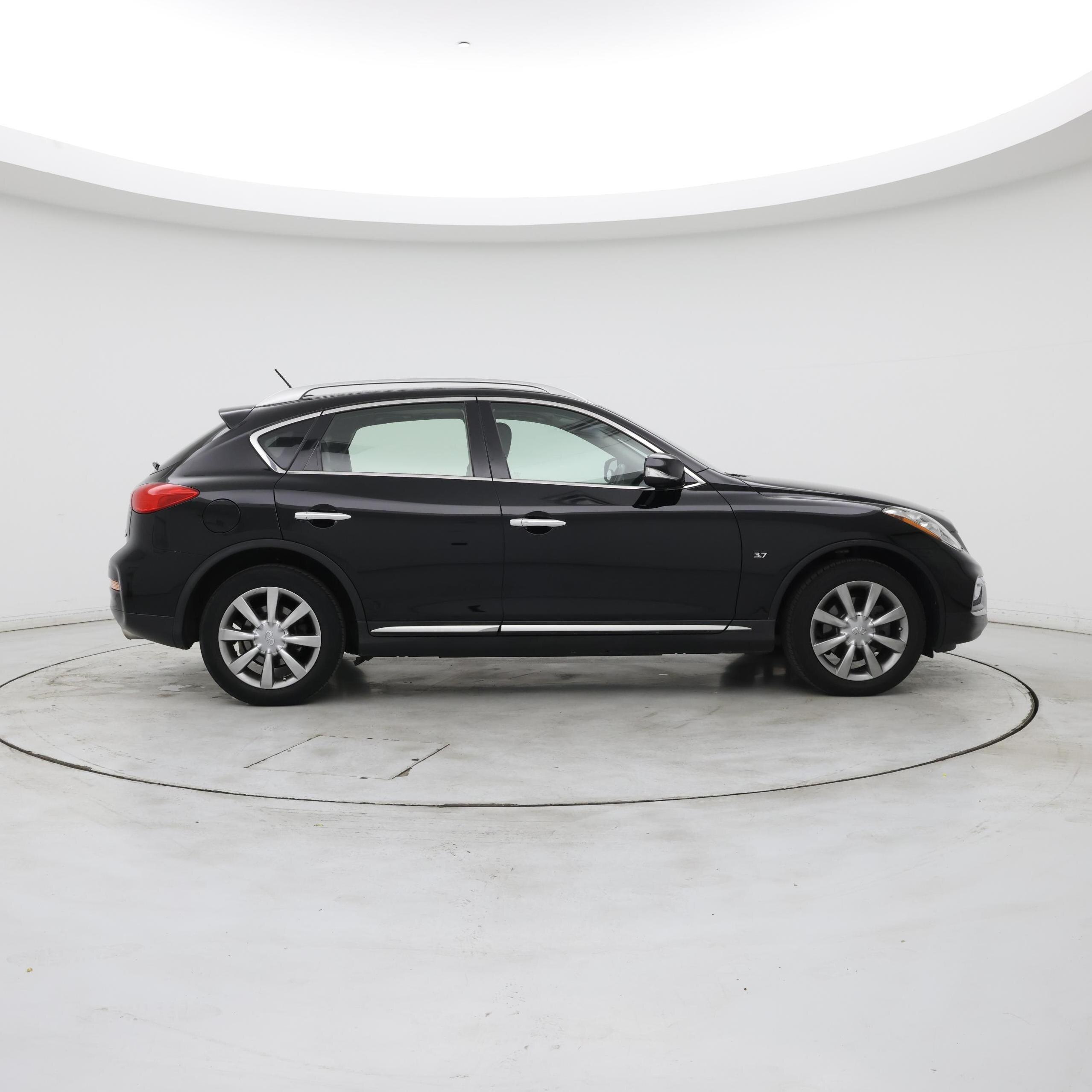 Thumbnail: 2016 INFINITI QX50 - 7