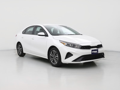 2024 Kia Forte LXS -
                Hillside, IL