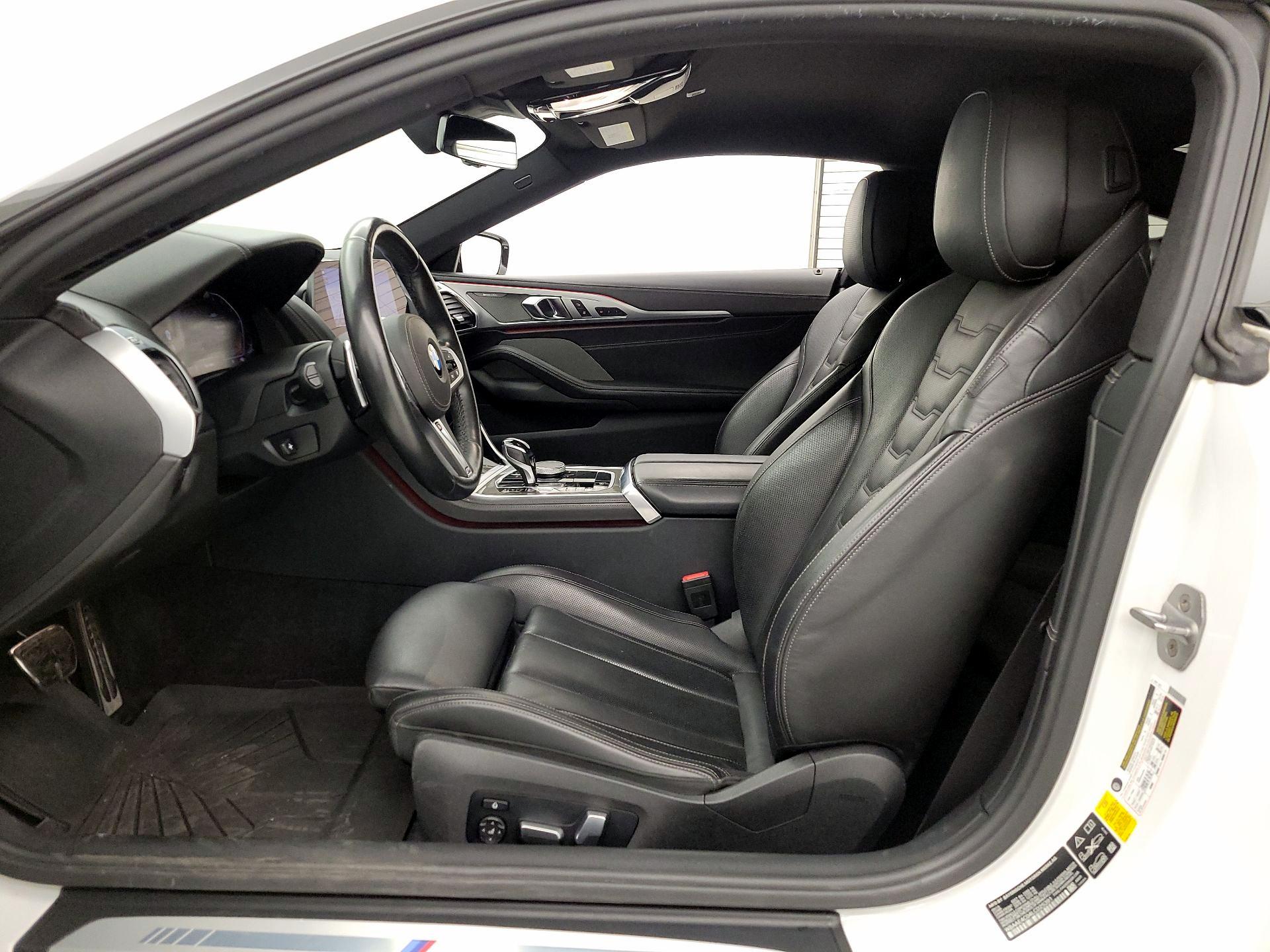 Thumbnail: 2020 BMW 8 Series - 11