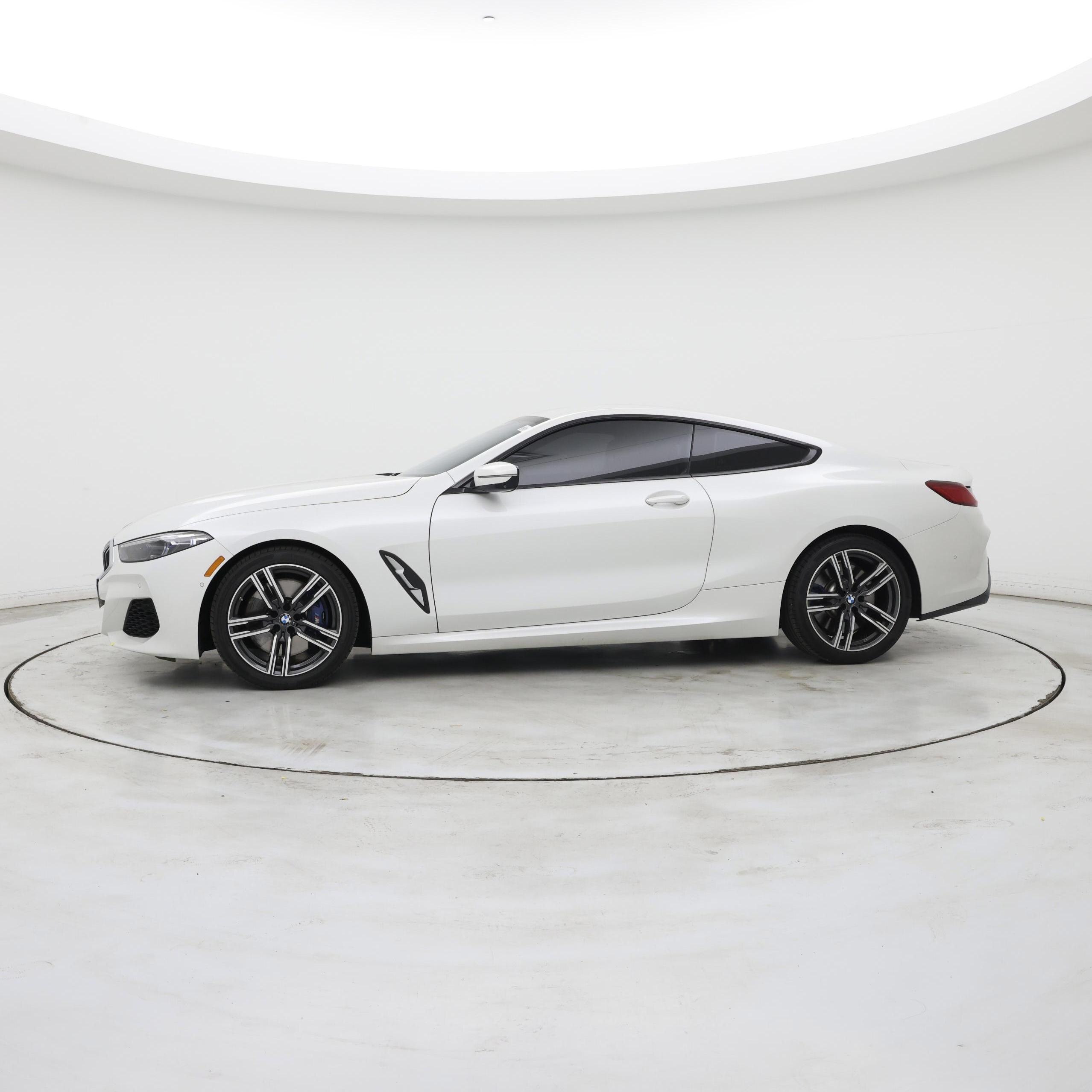 Thumbnail: 2020 BMW 8 Series - 3