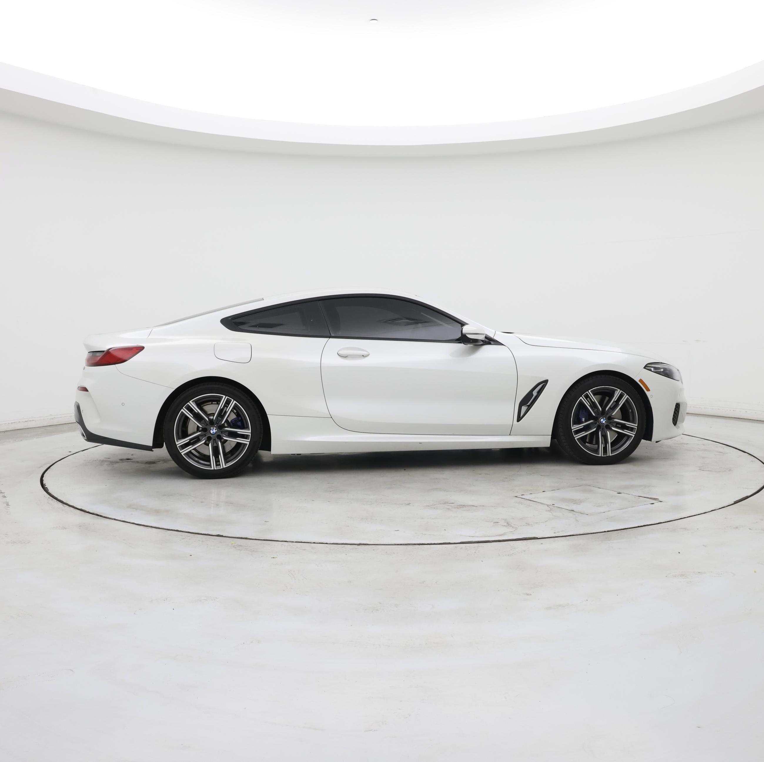 Thumbnail: 2020 BMW 8 Series - 7