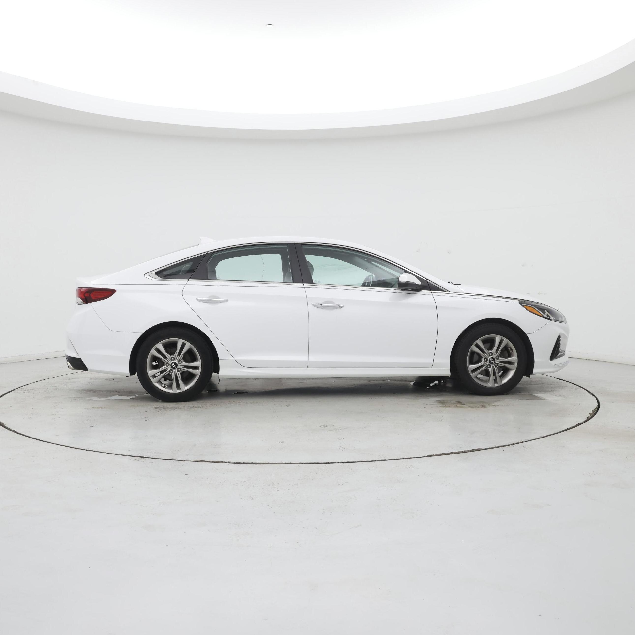 Thumbnail: 2018 Hyundai Sonata - 7