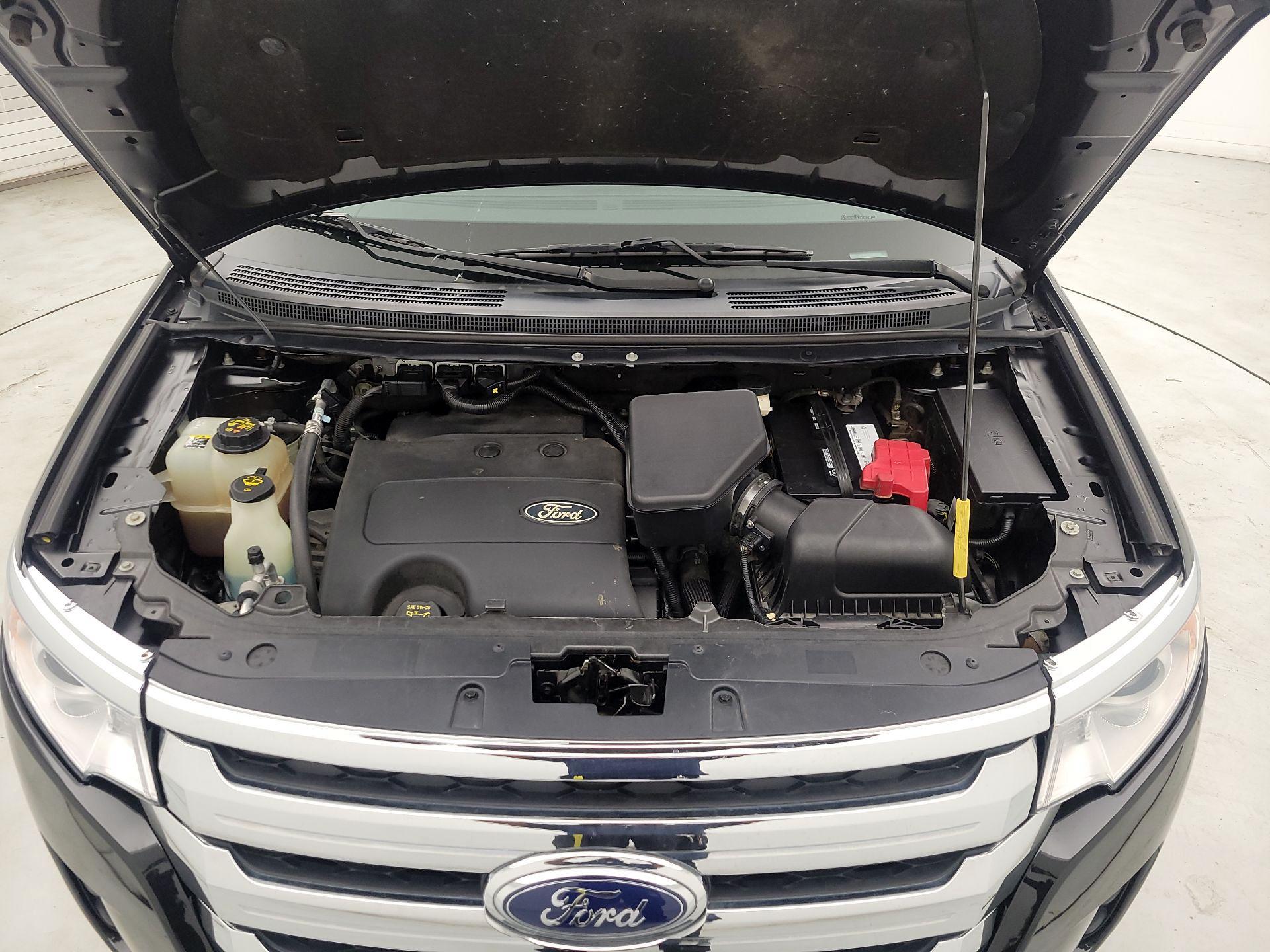 Thumbnail: 2013 Ford Edge - 19