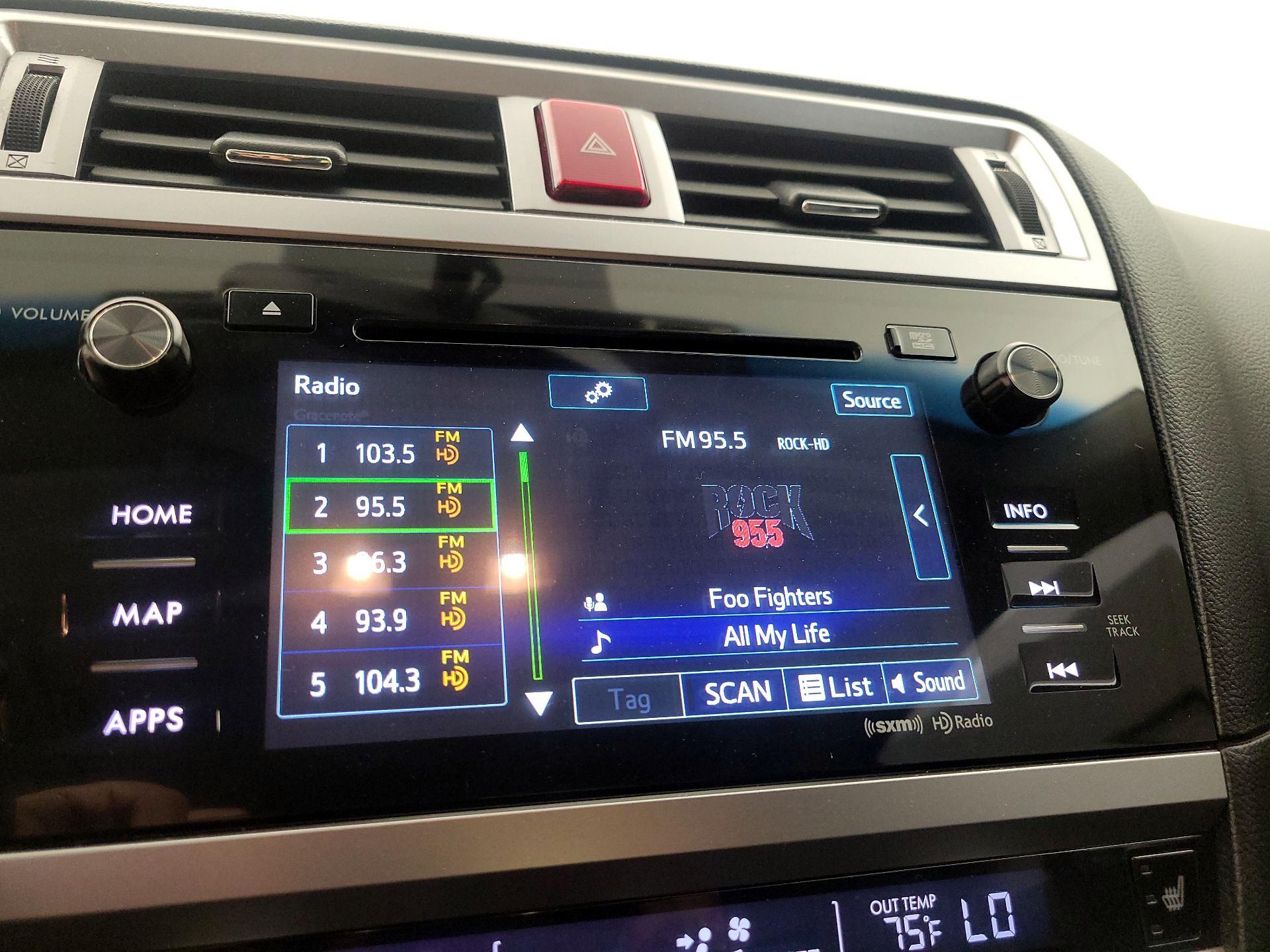 Thumbnail: 2016 Subaru Outback - 16