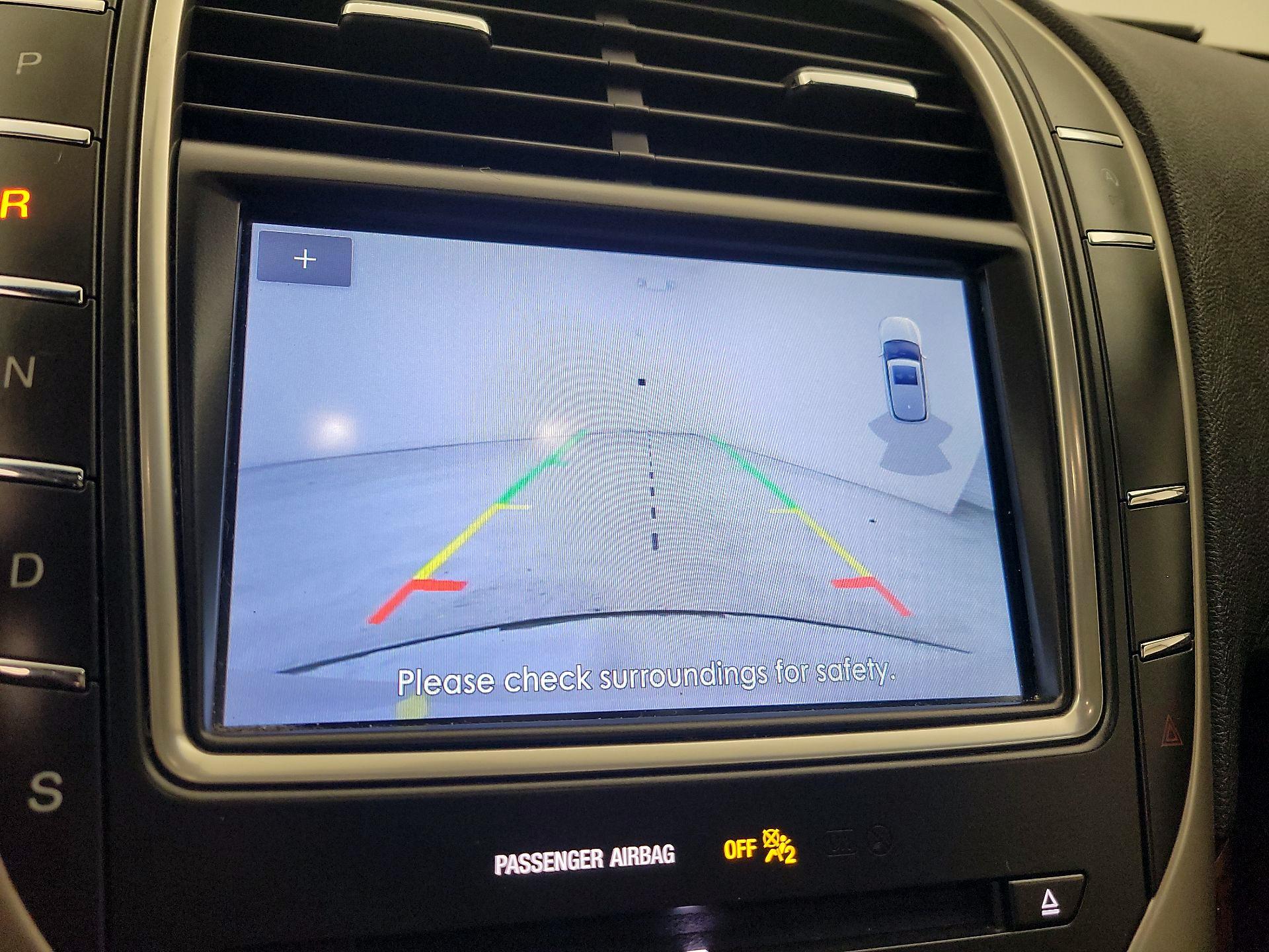 Thumbnail: 2019 Lincoln Nautilus - 15