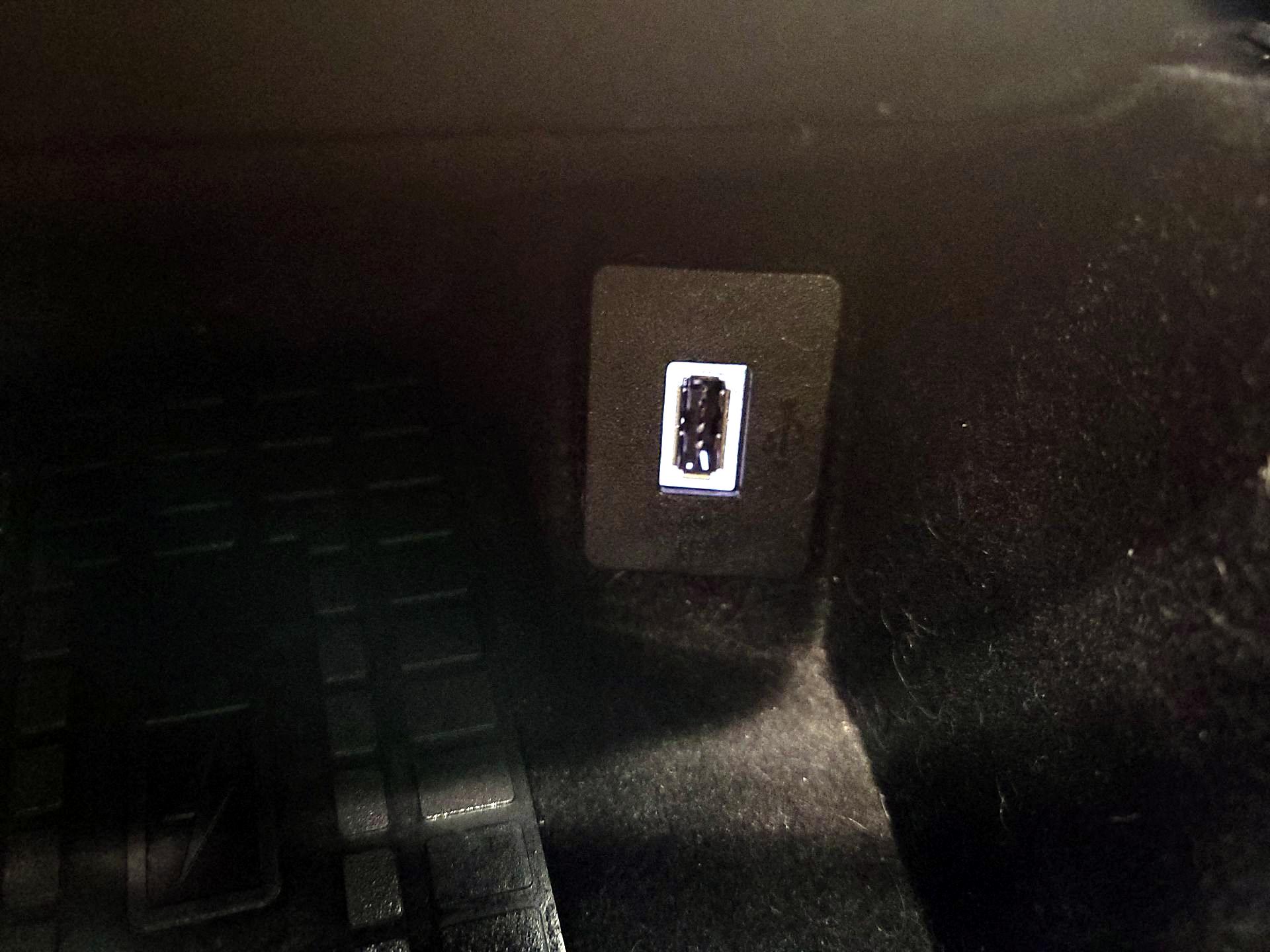 Thumbnail: 2019 Lincoln Nautilus - 19