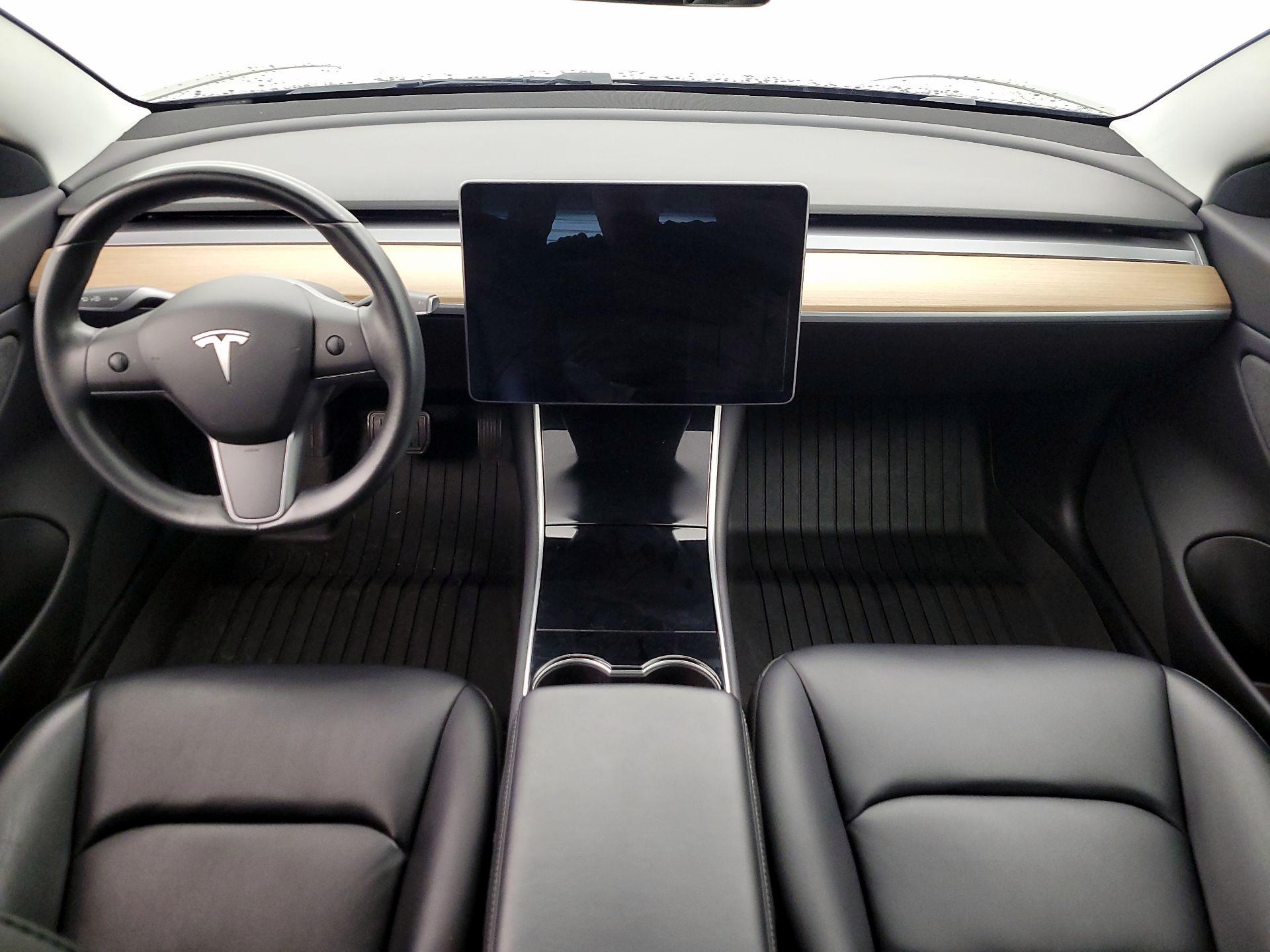 Thumbnail: 2019 Tesla Model 3 - 9