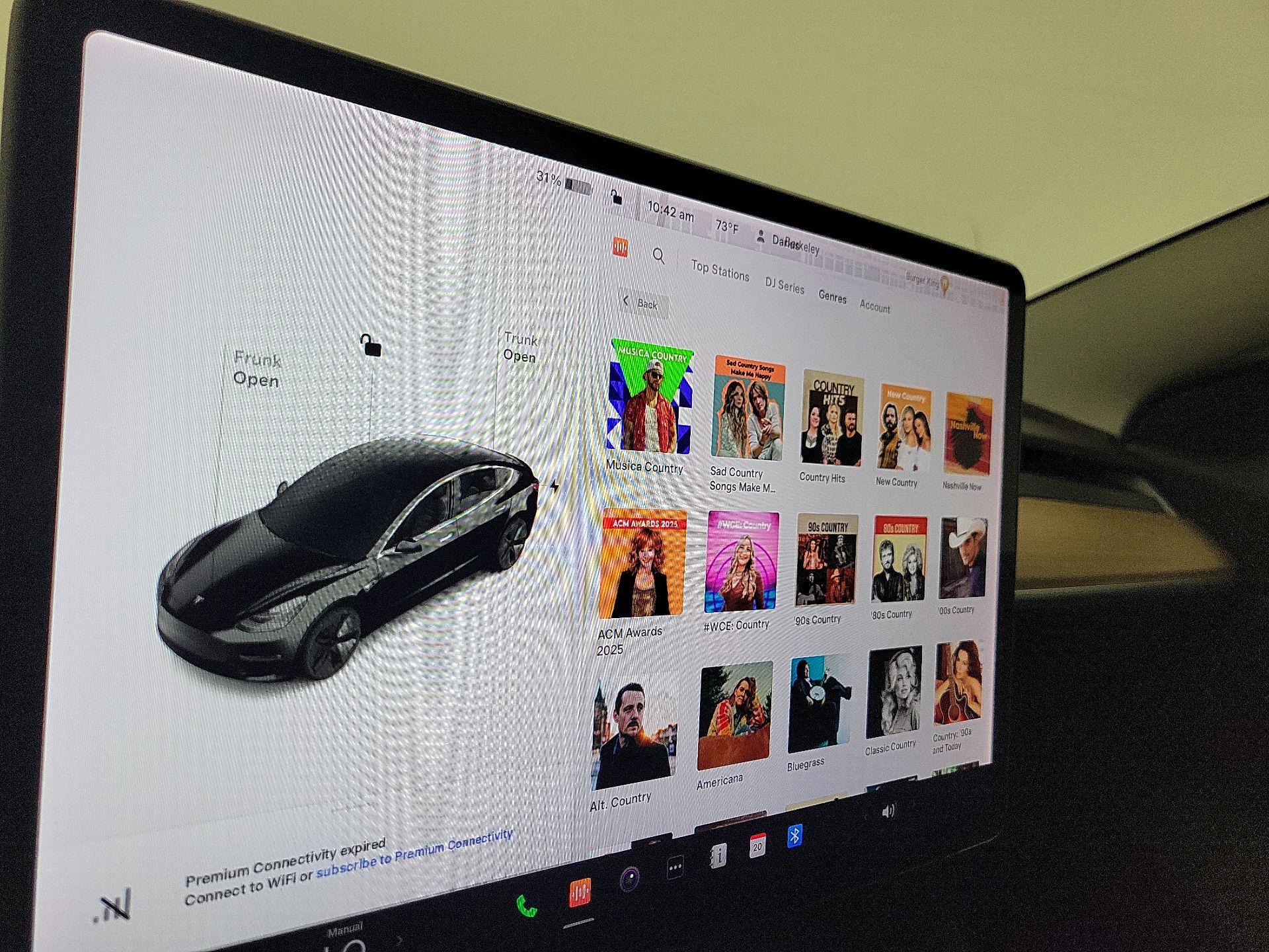 Thumbnail: 2019 Tesla Model 3 - 15