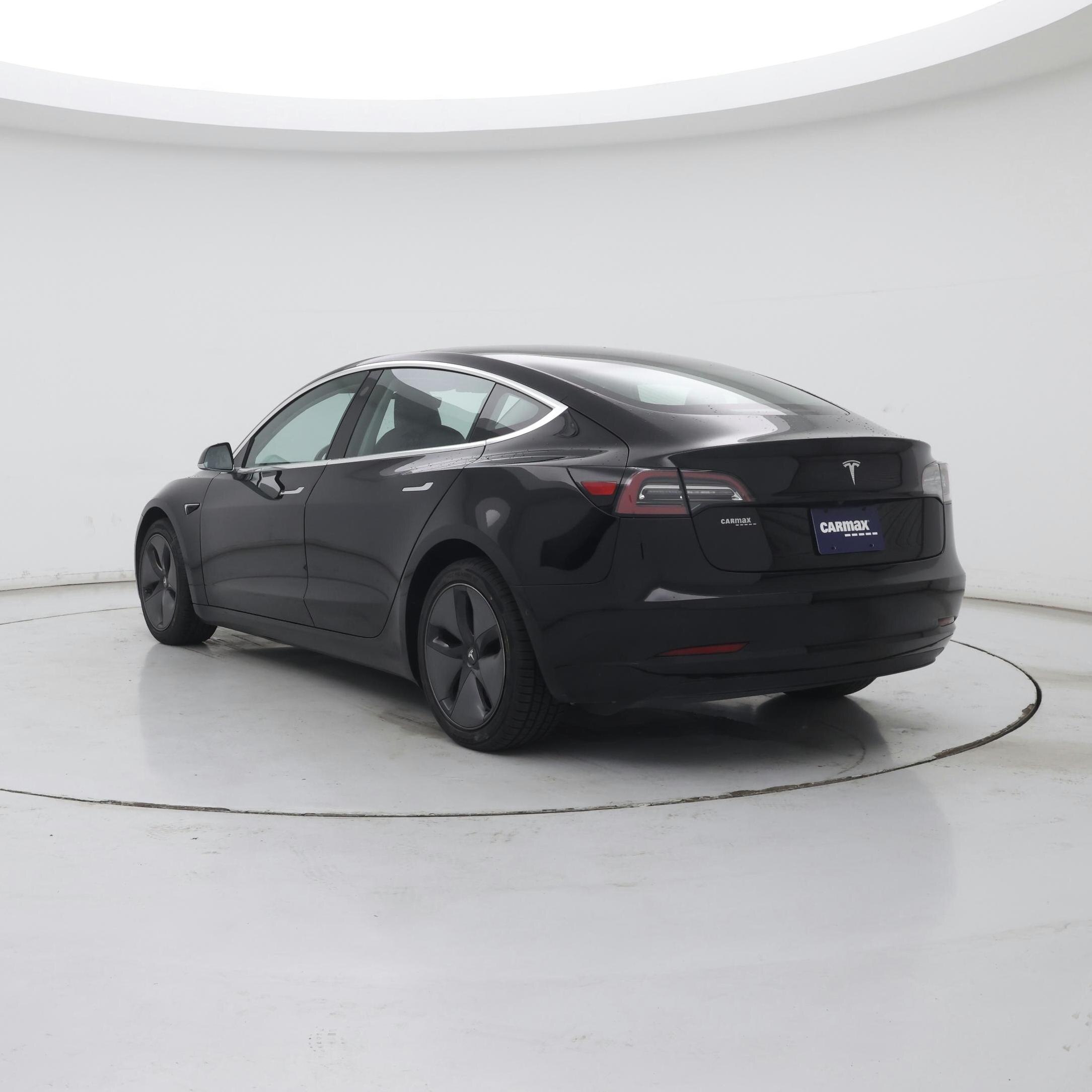 Thumbnail: 2019 Tesla Model 3 - 2