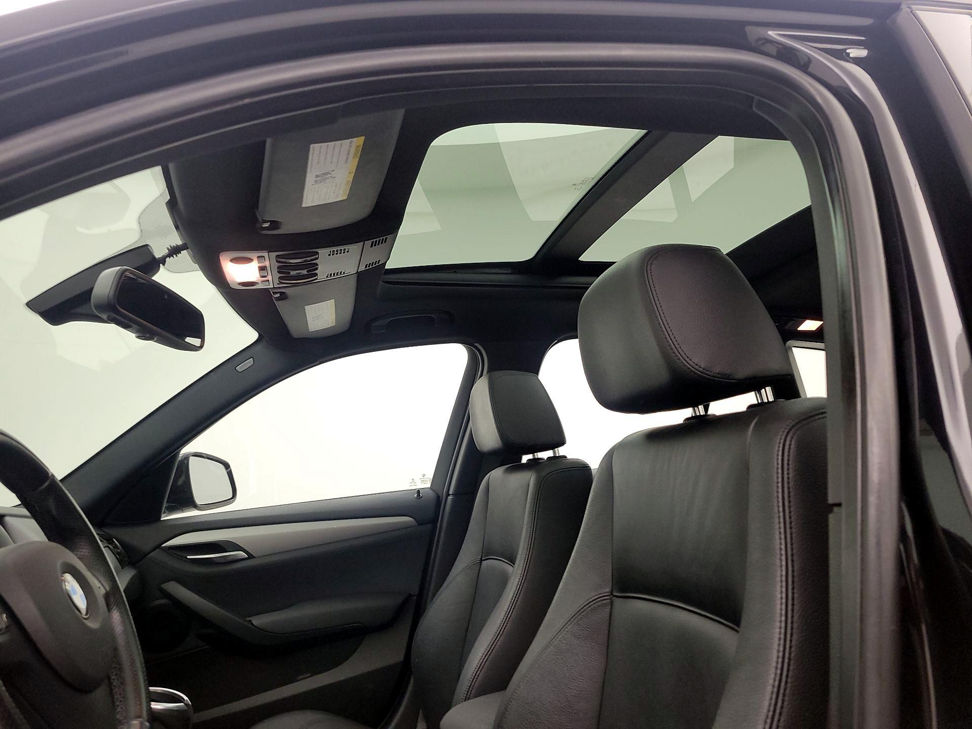 Thumbnail: 2014 BMW X1 - 20